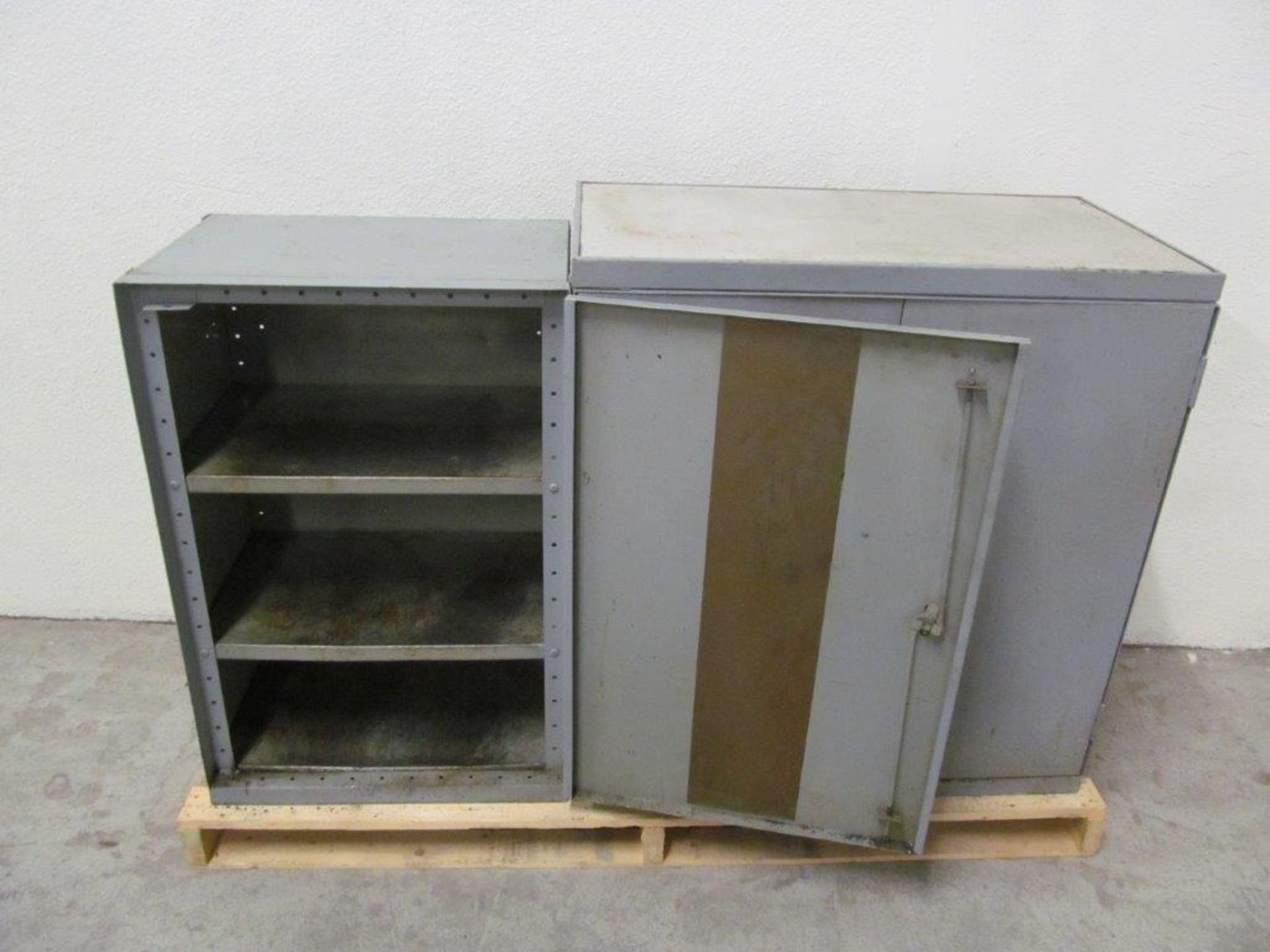 (2) STEEL TOOL CHESTS - Image 4 of 4