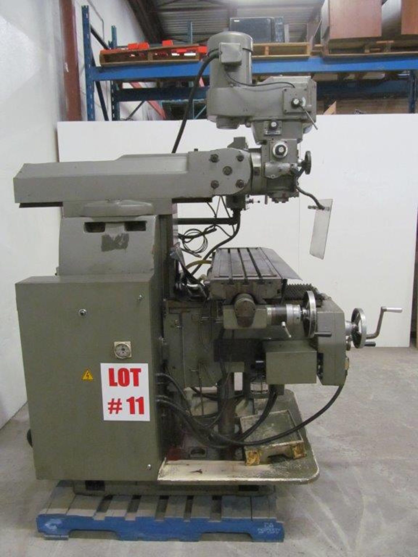 FIRST TURRET MILL MODEL: LC-205VSX, ISO 40 TAPER, TABLE: 51" X 12", C/W: X-Y DRO, ELECTRICS: 600V/ - Image 4 of 7