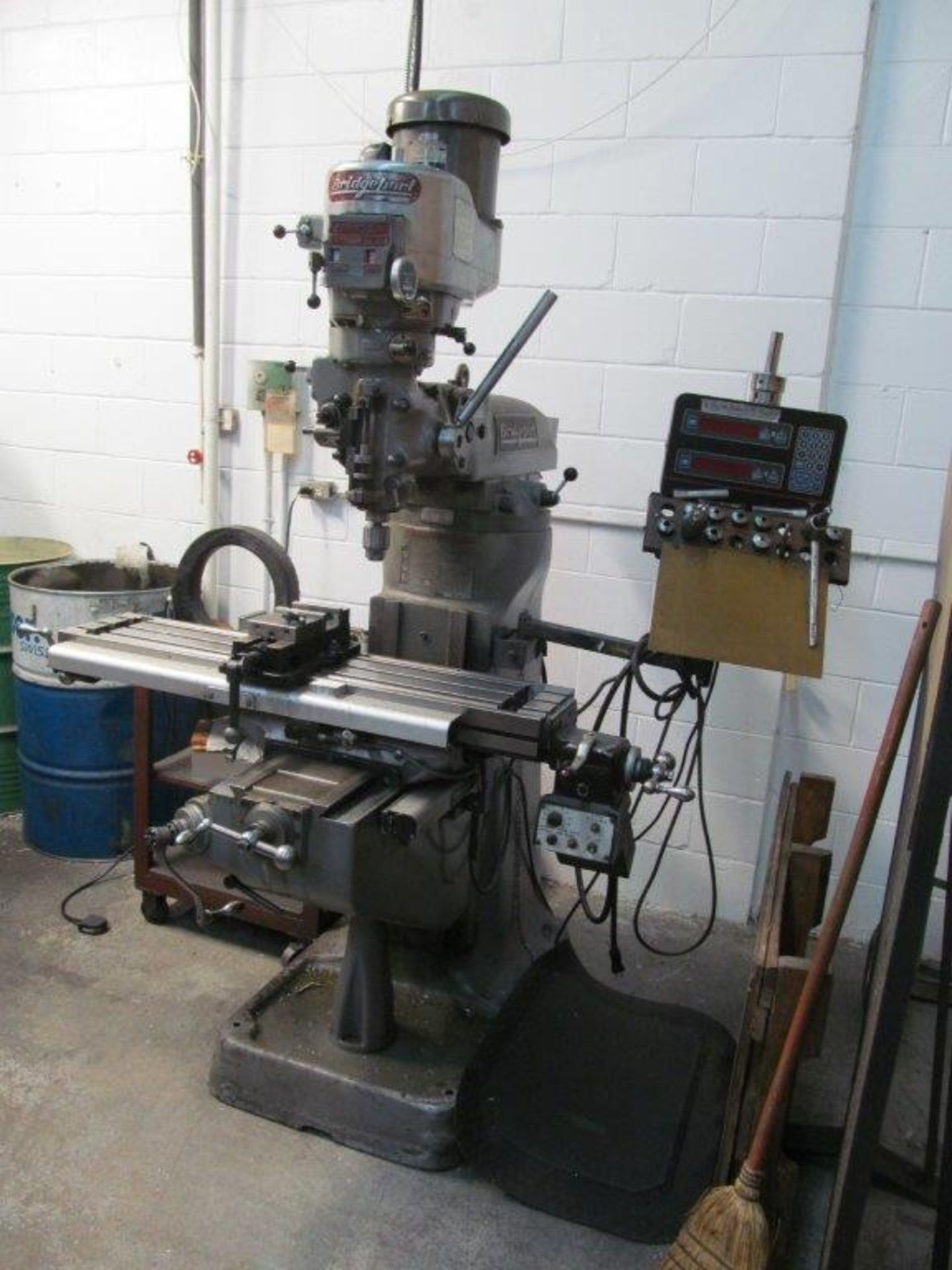 Bridgeport, M-1OSG, Milling Machines with Digital Measuring System Year: 1987, S/N 41101185SW, - Image 2 of 6