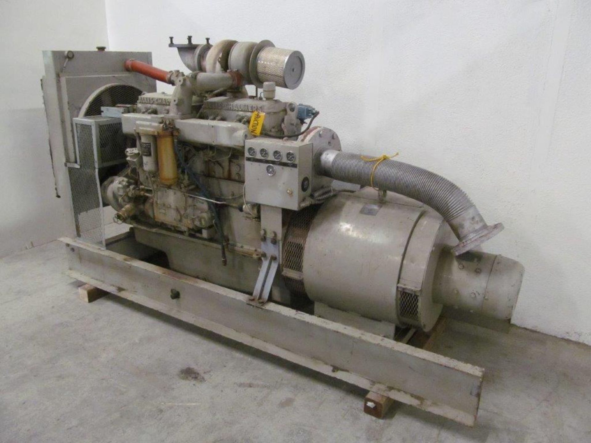 ALLIS-CHALMERS DIESEL GENERATOR 125KVA, 100KW, VOLTS 120/208, ENGINE MODEL 21000 - Image 3 of 7