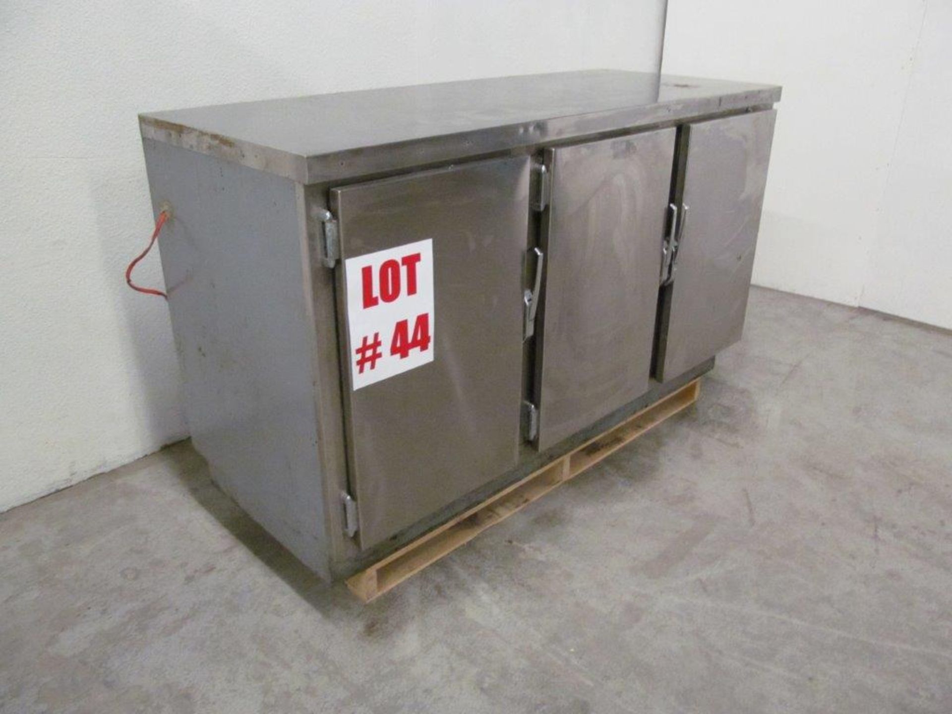 STAINLESS REFRIGERATION UNIT, 6FT LONG X 29'' WIDE X 42'' HIGH