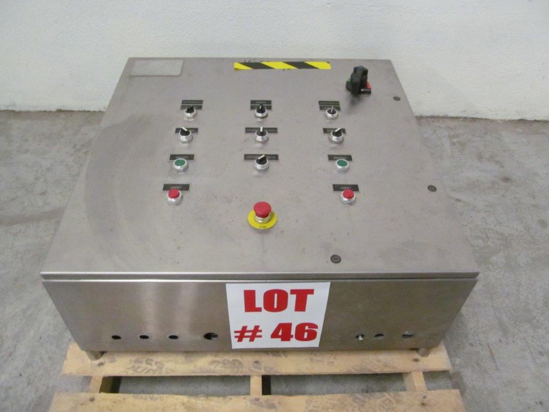 STAINLESS STEEL ELECTRICAL CONTROL CABINET, 3FT WIDE X 12'' DEEP X 3FT HIGH