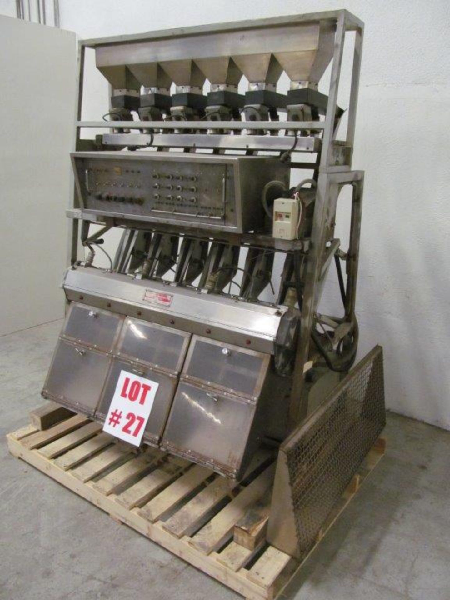 GUNSON'S SORTEX LTD. (ENGLAND) MODEL 964, S/N 90480, 6 CHUTES DISPENSER (VIBRATING) - Image 3 of 5