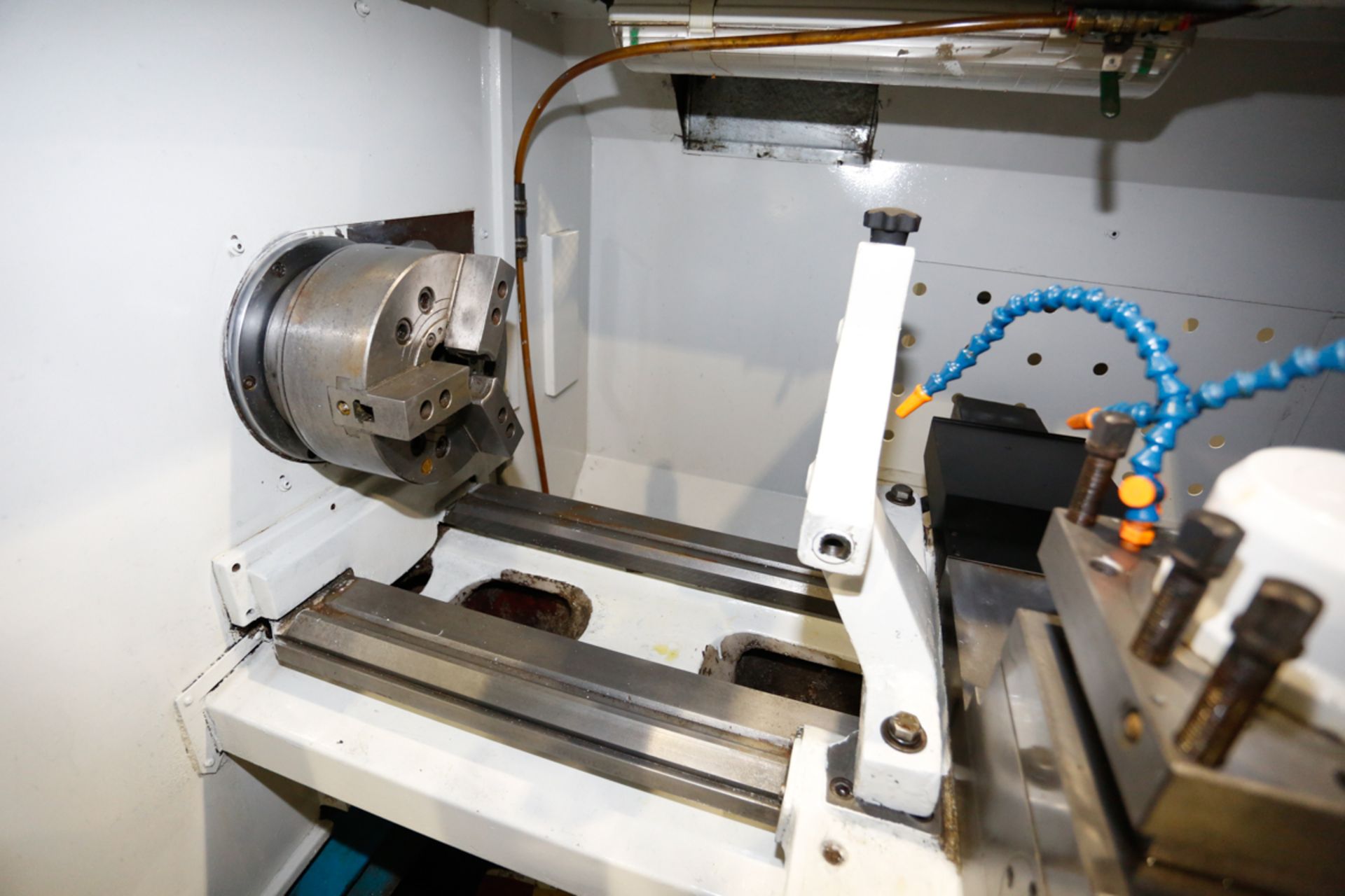 SHENYANG CNC LATHE MODEL: CAK 6150 Di, S/N: CMK35, 19.5 x 33", ELECTRICS: 600V/ 3PH / 60C - Image 5 of 6