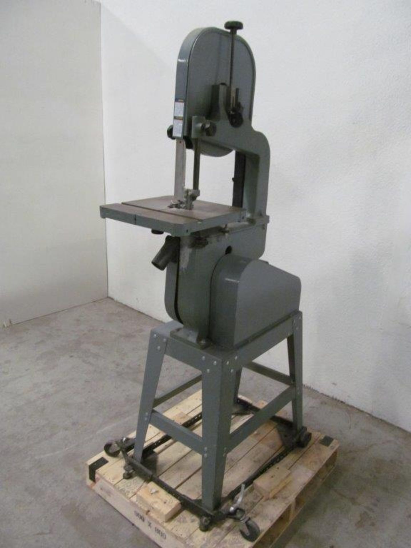 KING 14'' VERTICAL BANDSAW, ELECTRICS: 120V/1PH/60C