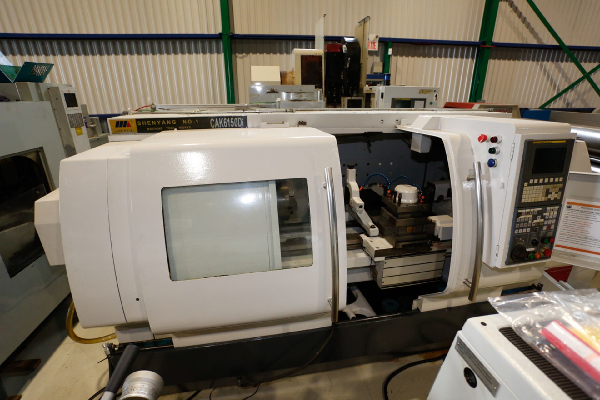 SHENYANG CNC LATHE MODEL: CAK 6150 Di, S/N: CMK35, 19.5 x 33", ELECTRICS: 600V/ 3PH / 60C - Image 3 of 6