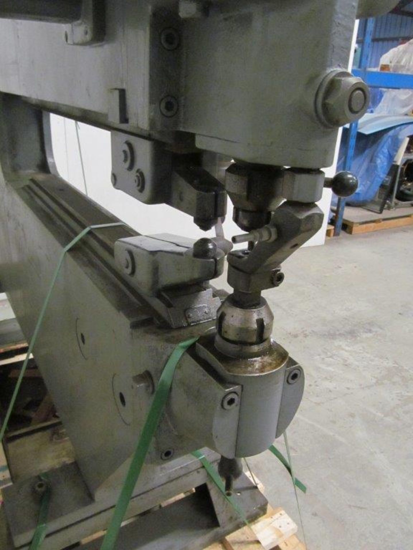 PULLMAX (SWEDEN) UNIVERSAL SHEARING AND FORMING MACHINE, MODEL P8, THROAT DEPTH 46'' - Image 5 of 7