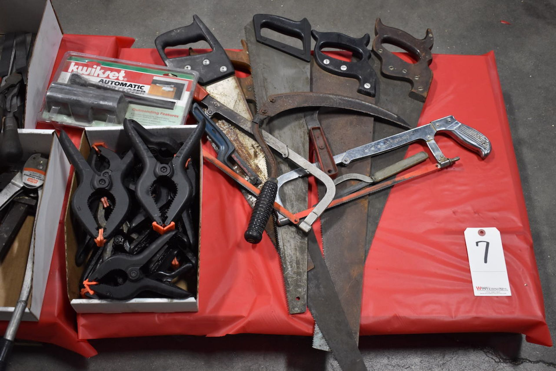 LOT: ASSORTED HAND TOOLS