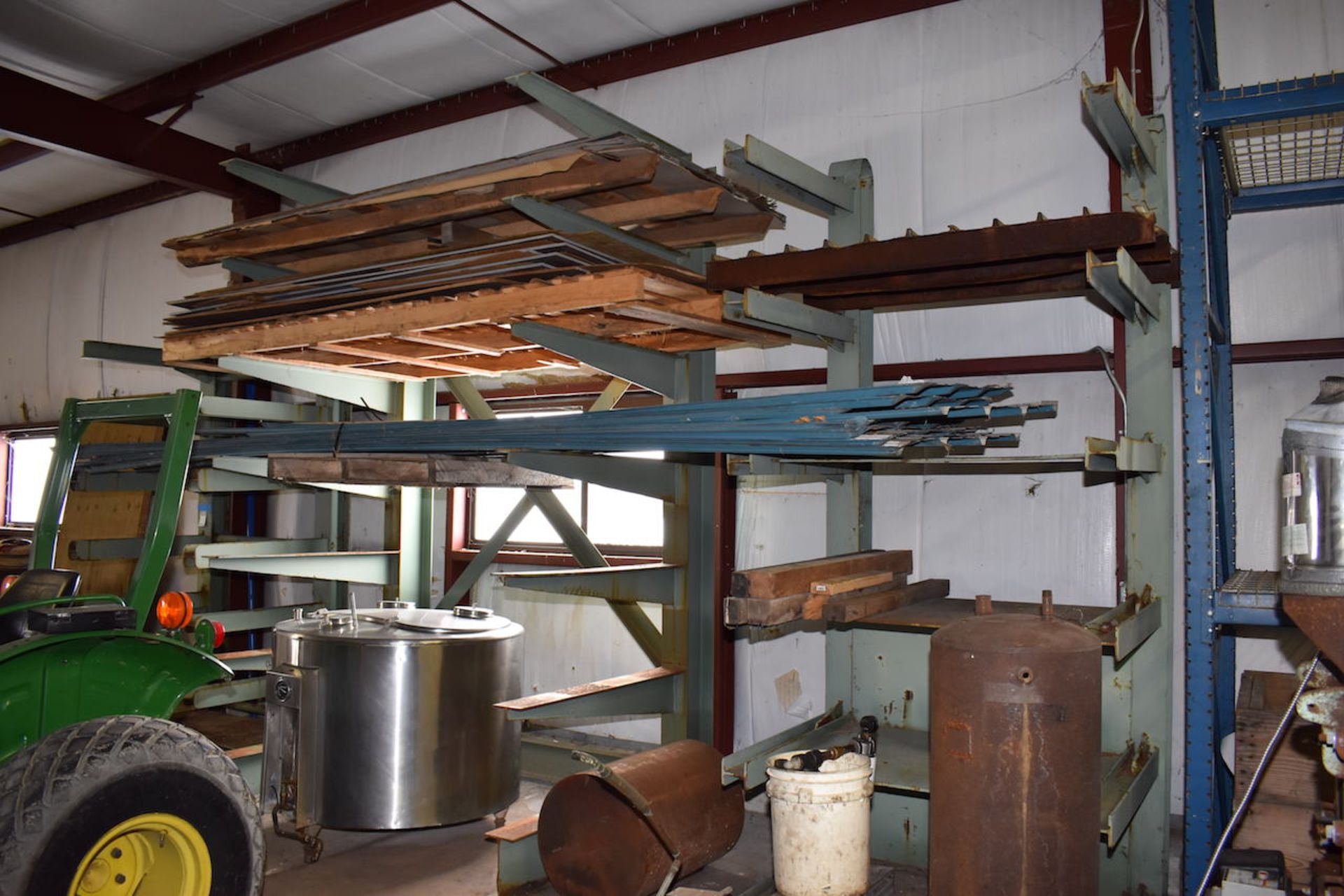 LOT: (3) ASSORTED SECTIONS SINGLE-SIDED CANTILEVER RACK (WELDED) - Image 2 of 2