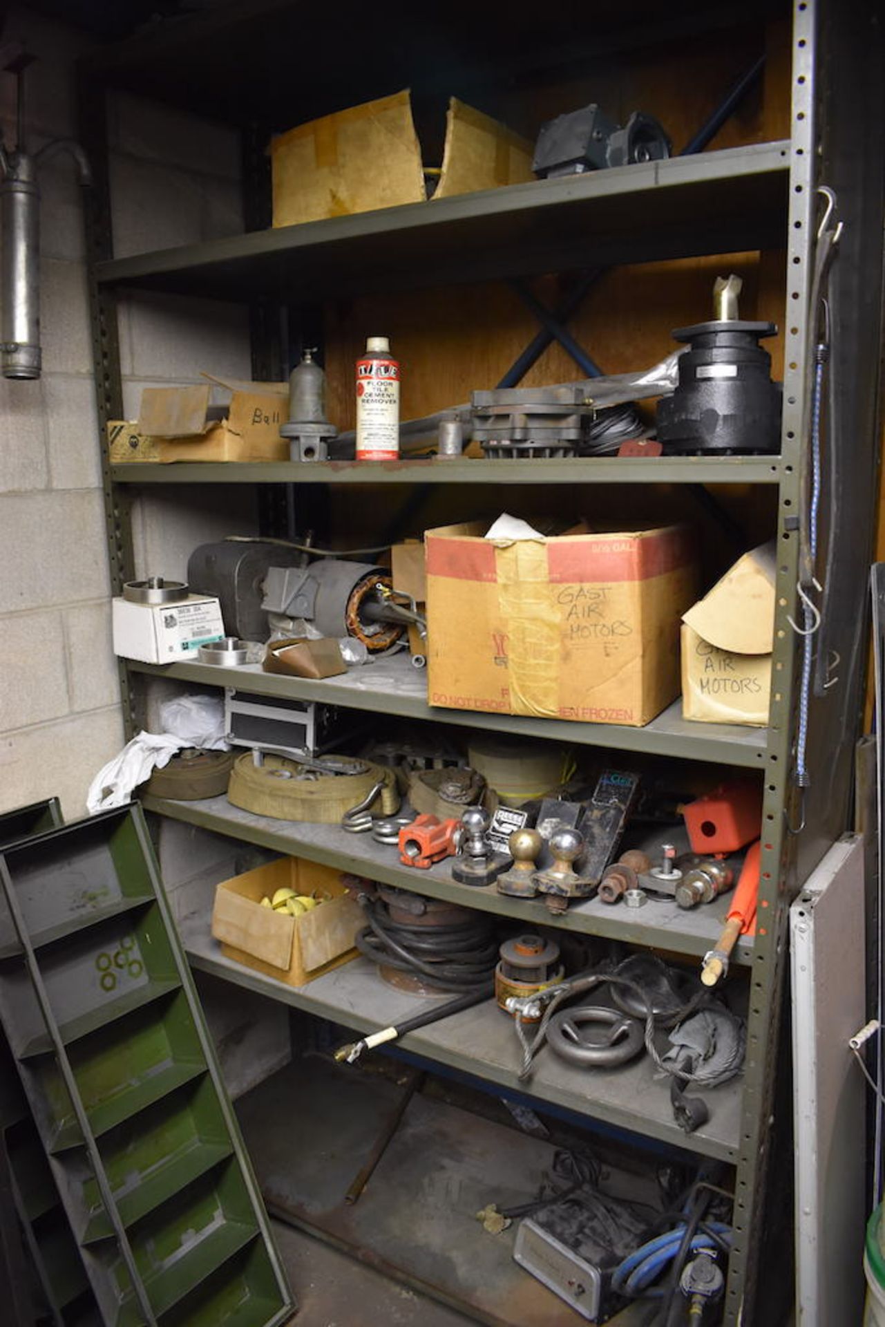 SHELVING & CONTENTS IN AREA, INCLUDING: Bearings; Casters, Assorted Nuts & Bolts - Image 7 of 8