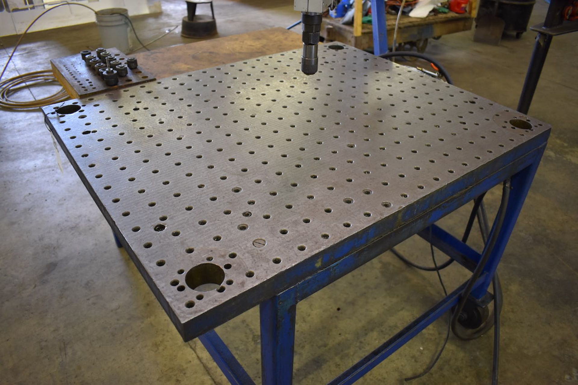 RECO TECH QUICK BOY II TAPPING ARM; W/42" X 34" Table Drilled Portable Steel Table - Image 3 of 4