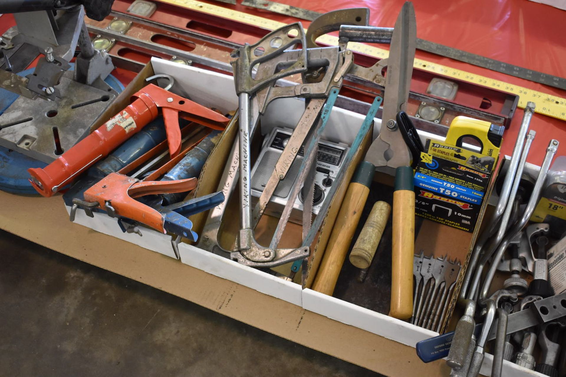 LOT: ASSORTED HAND TOOLS, INCLUDING: Snips, Saws, Caulking Guns, Levels, Etc. - Image 2 of 4