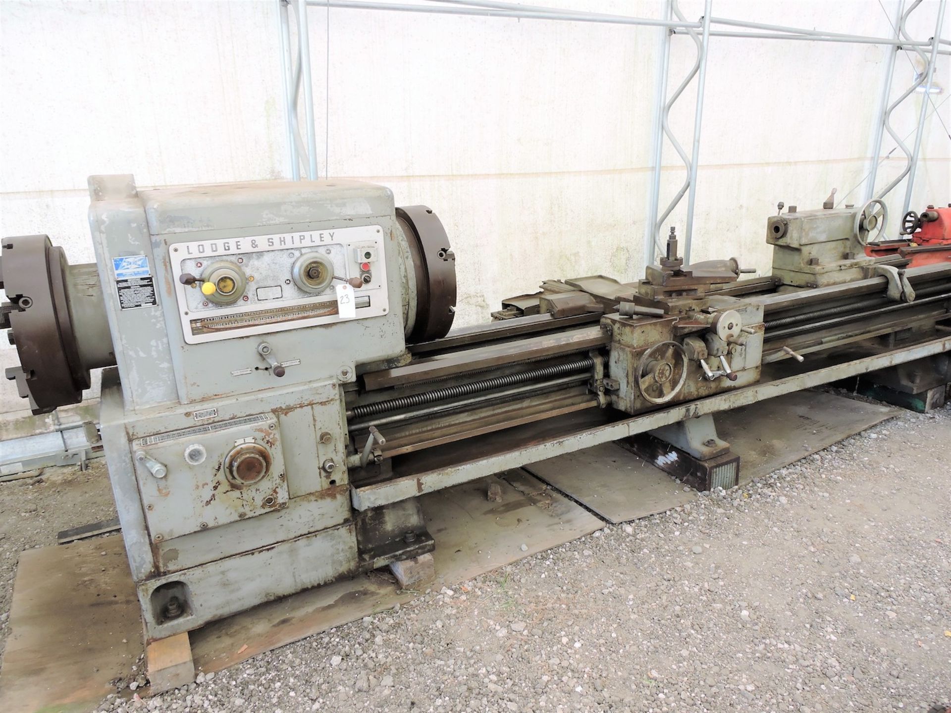 LODGE & SHIPLEY 30" X 120" MODEL 2516 BIG BORE ENGINE LATHE: S/N 46225 (1965); OIL COUNTRY; FRONT - Image 2 of 9