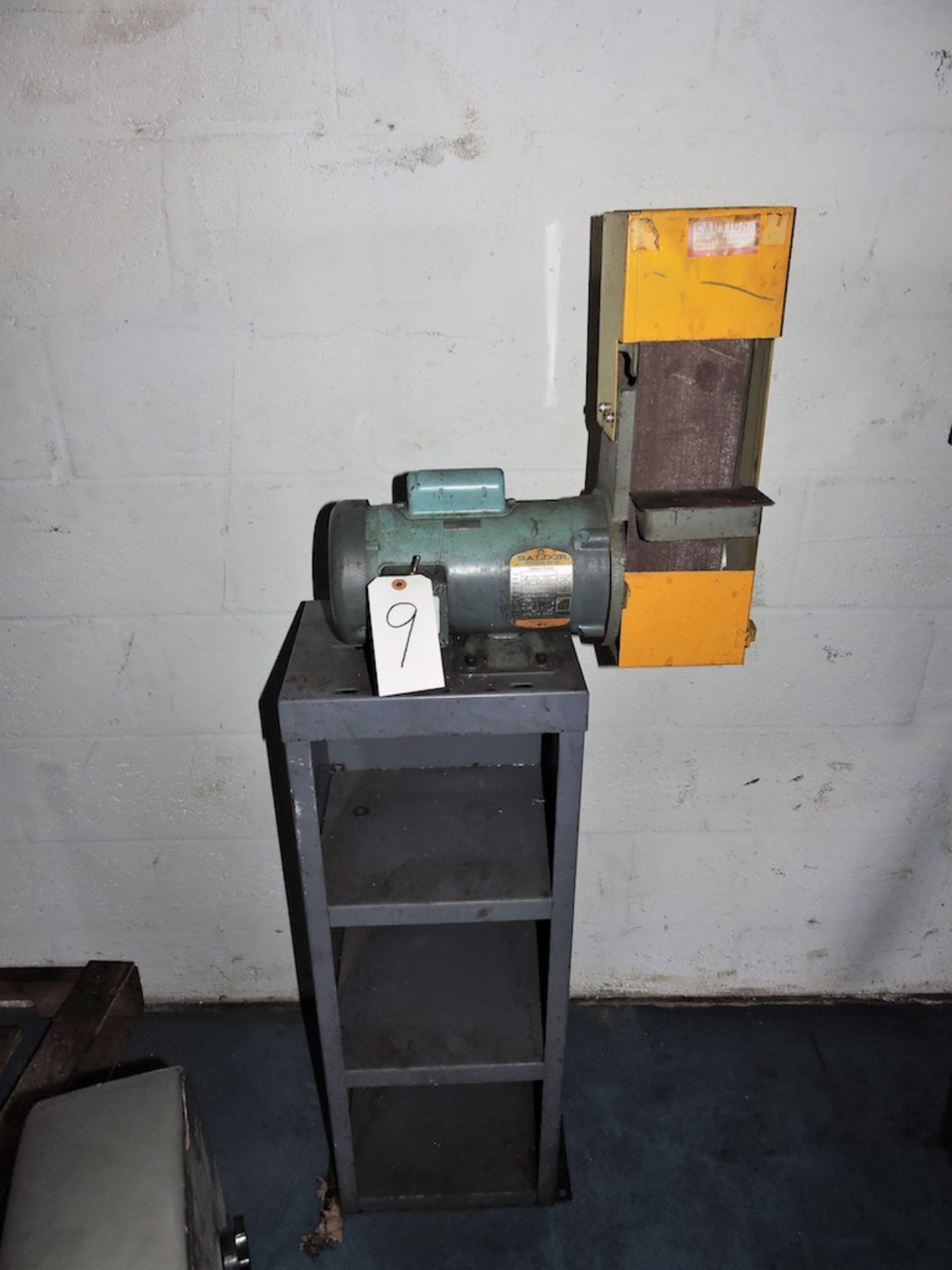 KALAMAZOO 4 X 36 SANDER ON STAND/ BALDOR MOTOR - Image 2 of 2