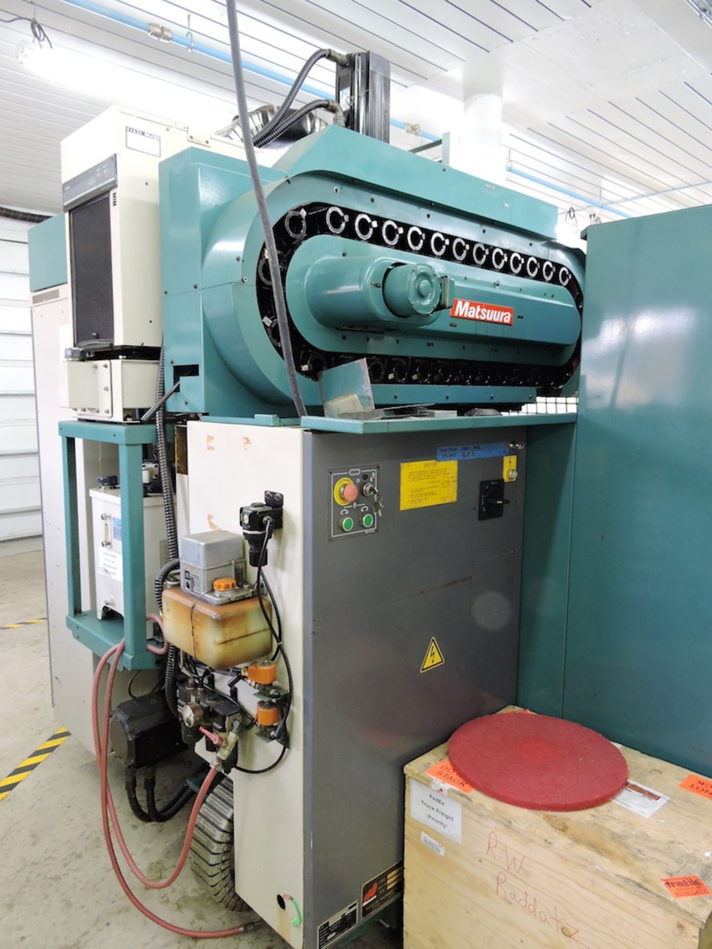 MATSUURA MODEL MC800VF VMC WITH i-80 CONTROL; W/45" x 16" Table; Travels: X-31.5"; Y-17.30", Z- - Image 6 of 7