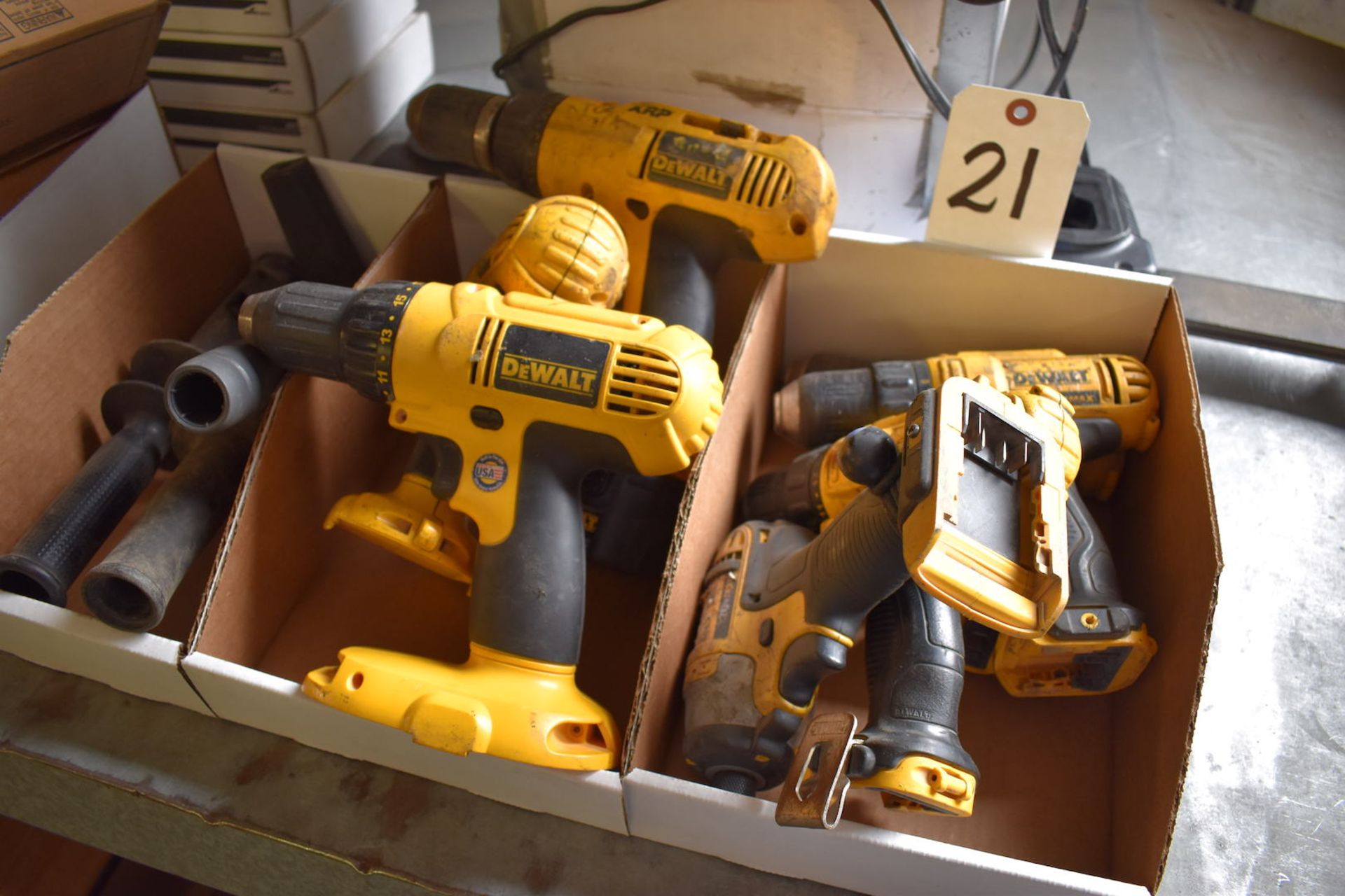 Lot: Assorted Dewalt Cordless Drills & Chargers