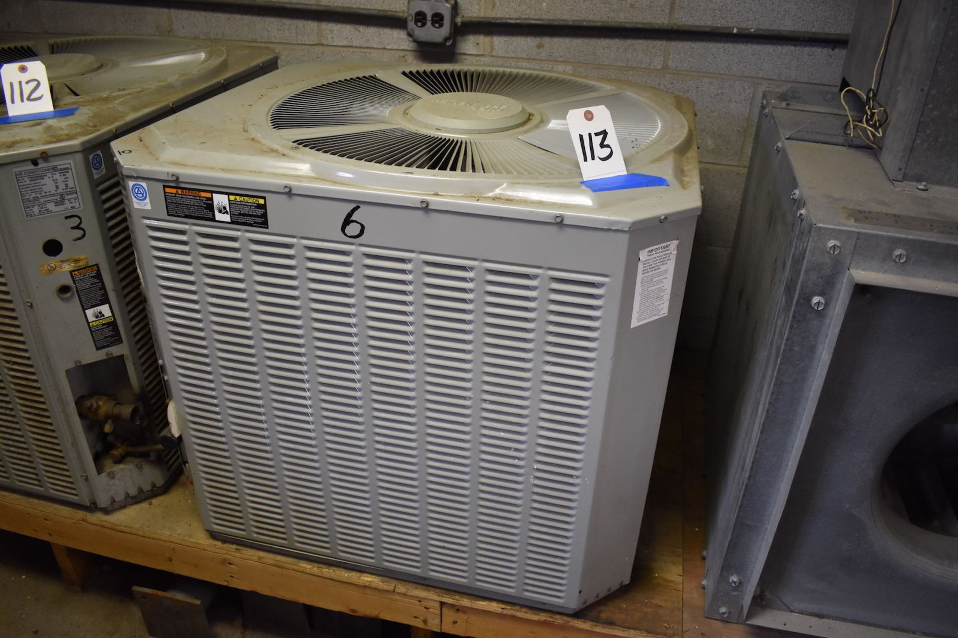 Trane Model TTA048D300A0 Air Conditioner, S/N R352YG53F (2000), 200/230 Volt, 19 Amp