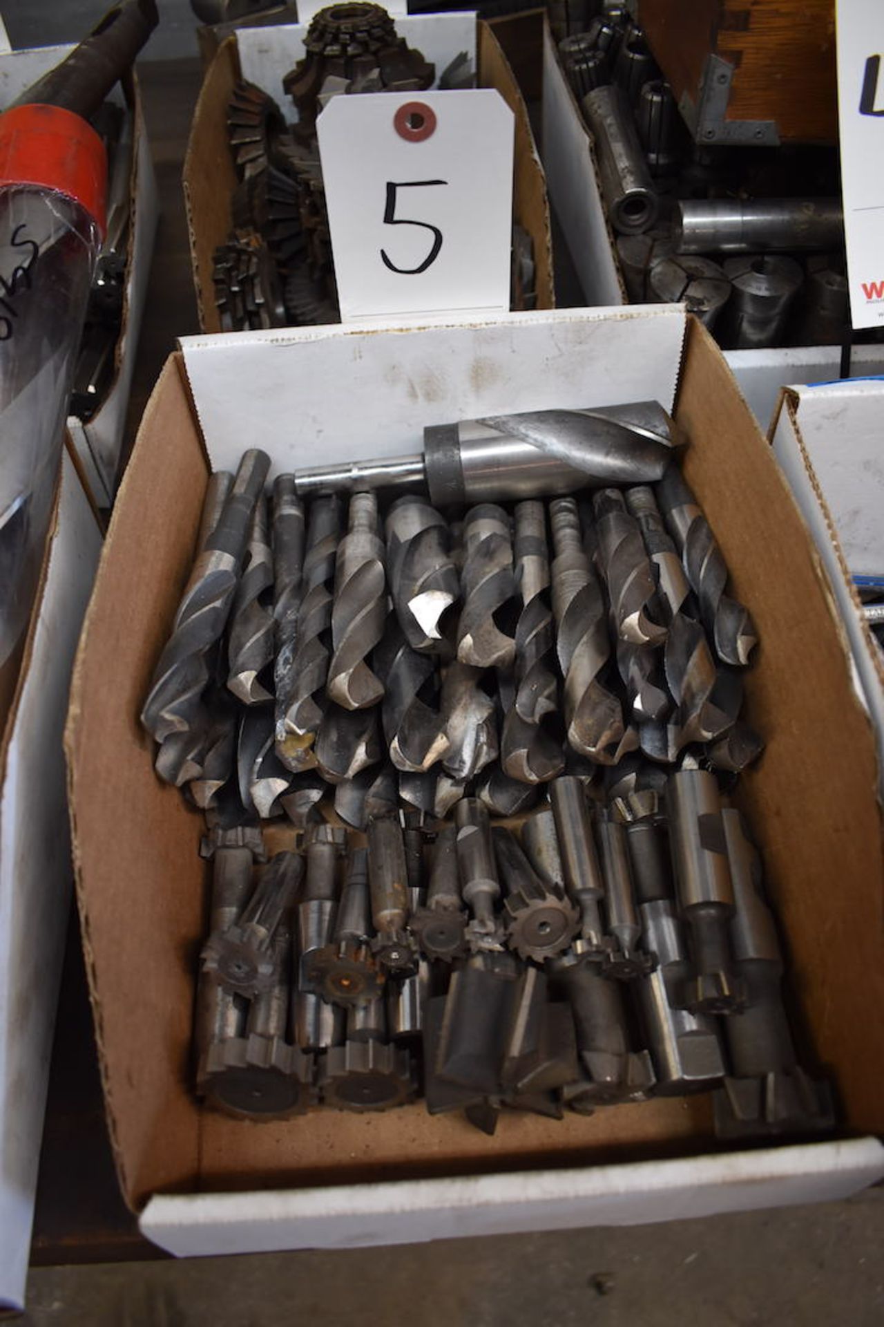 LOT: Assorted Drills & Milling Cutters