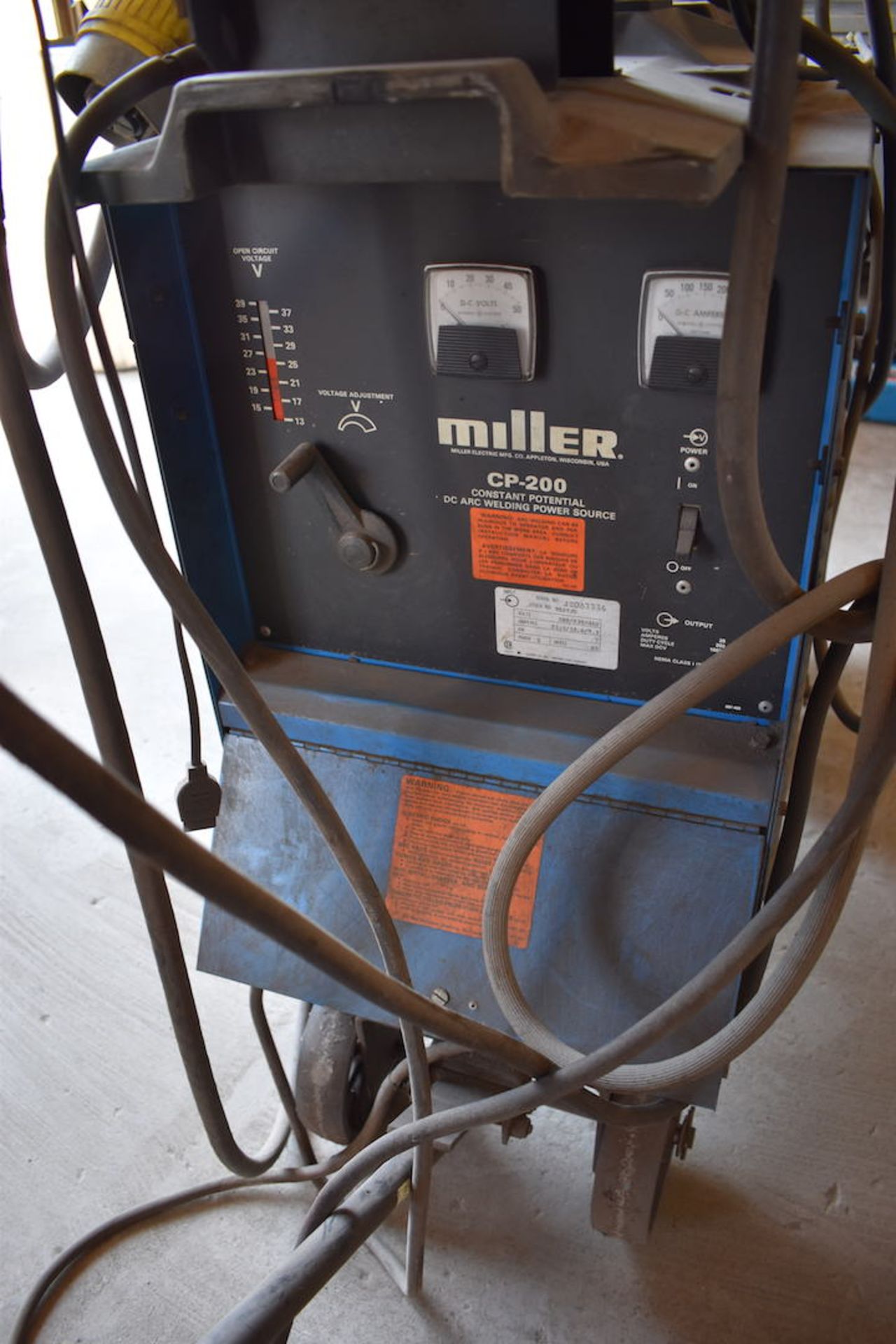 Miller 200 Amp Model CP200 Welder, S/N JG063334 (1986), with Model JG-30 Wire Feed - Image 3 of 4