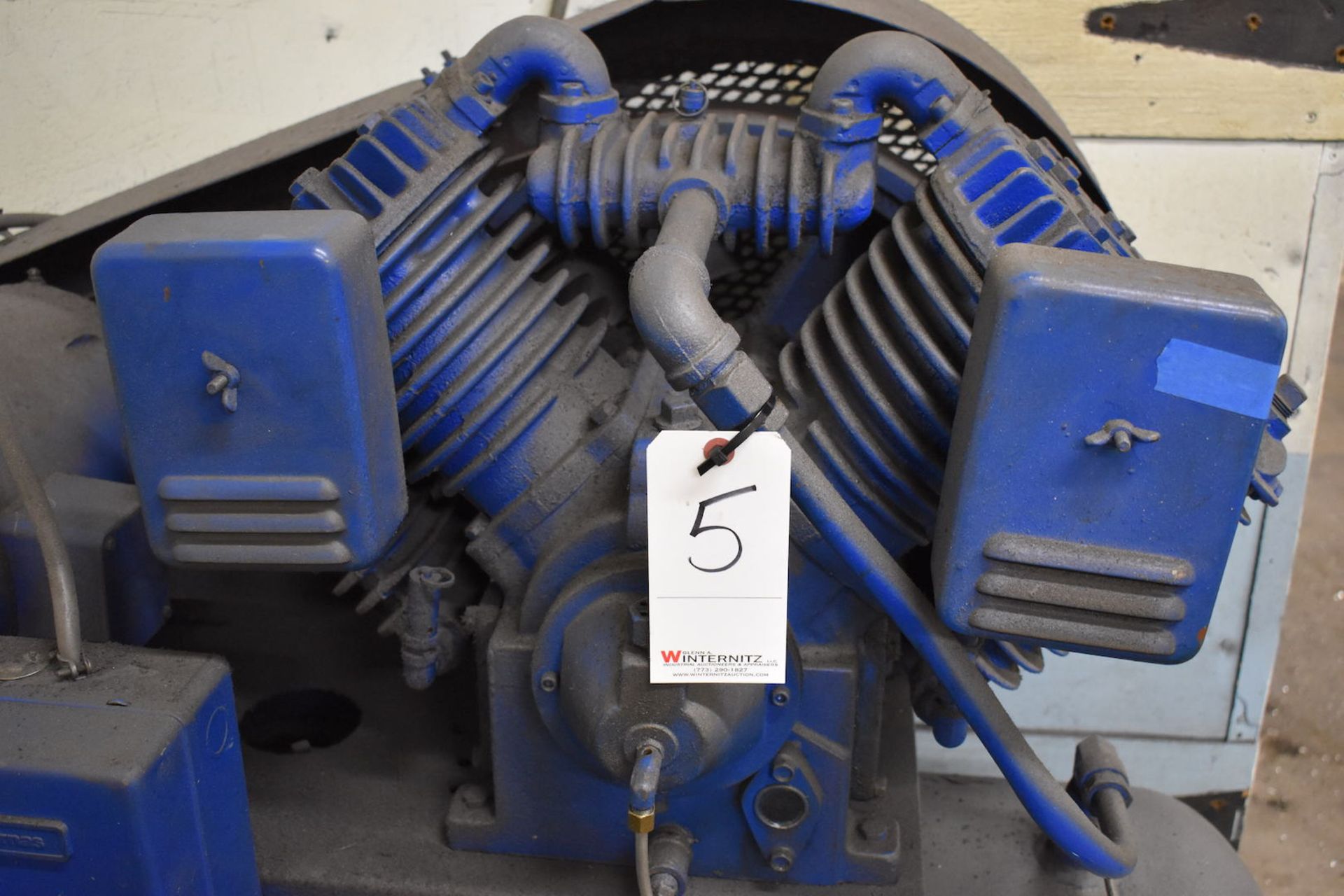 7-1/2HP TANK MOUNTED AIR COMPRESSOR - Image 3 of 4