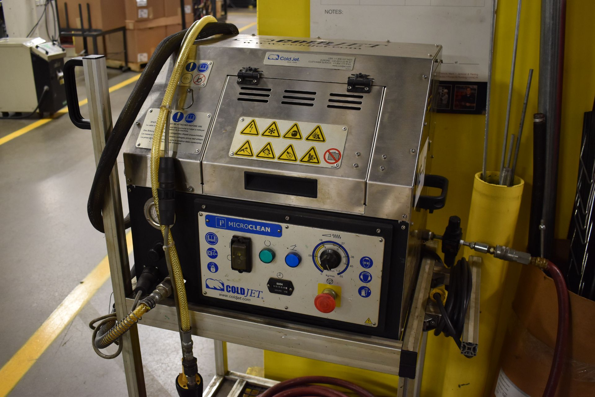 COLDJET MODEL MICROCLEAN i3 140-PSI DRY ICE BLASTING MACHINE