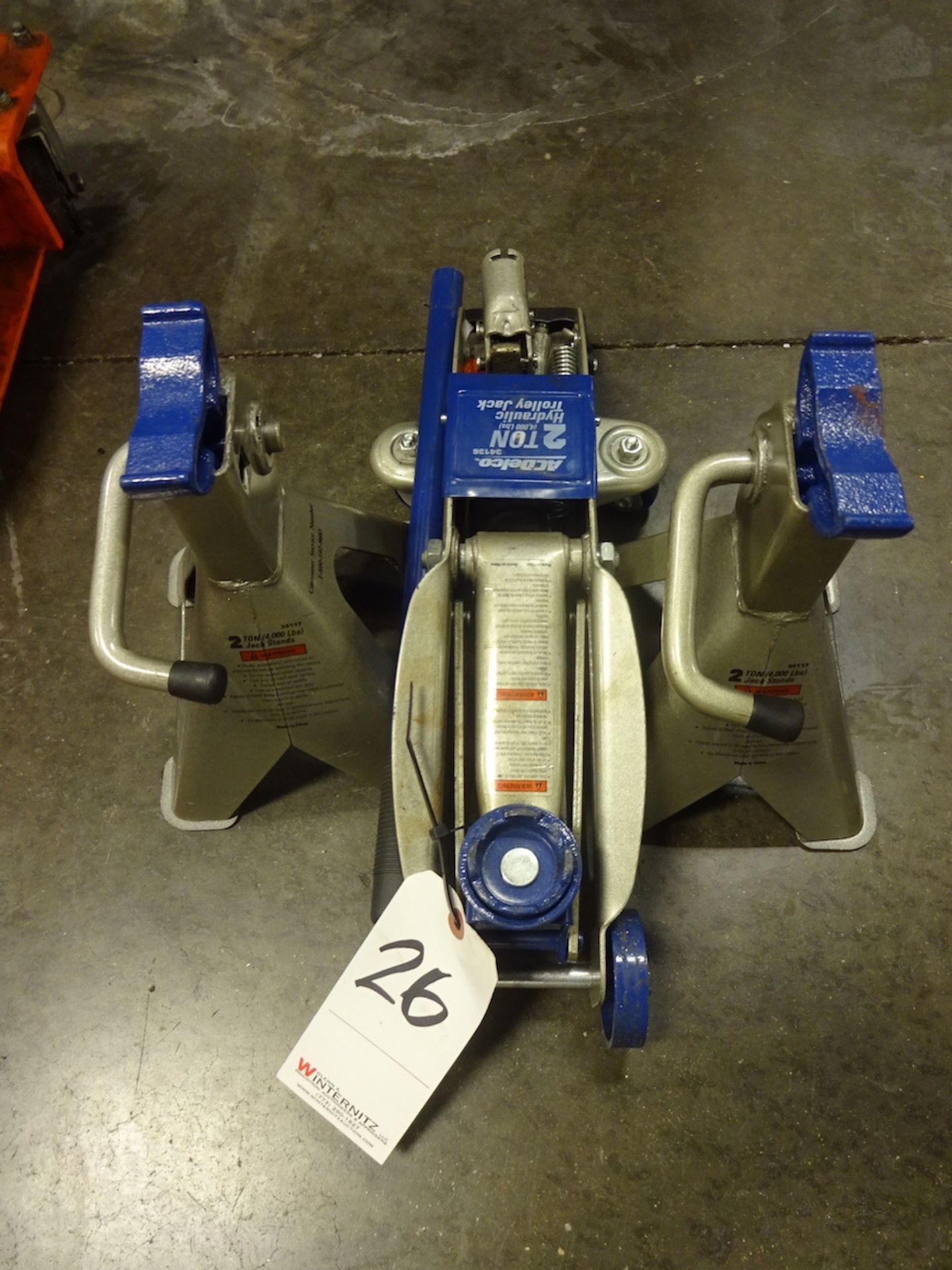 AC Delco 2 Ton Model 34136 Hydraulic Trolley Jack