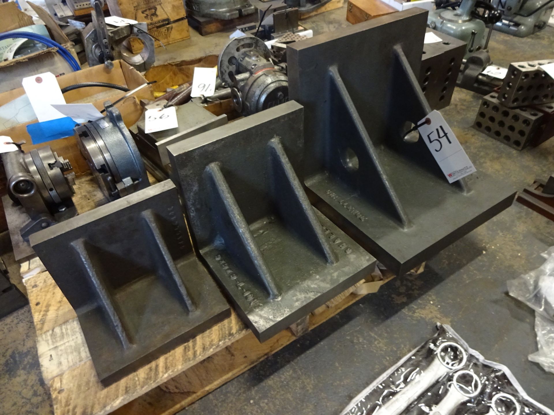 LOT: (3) Assorted Angle Plates