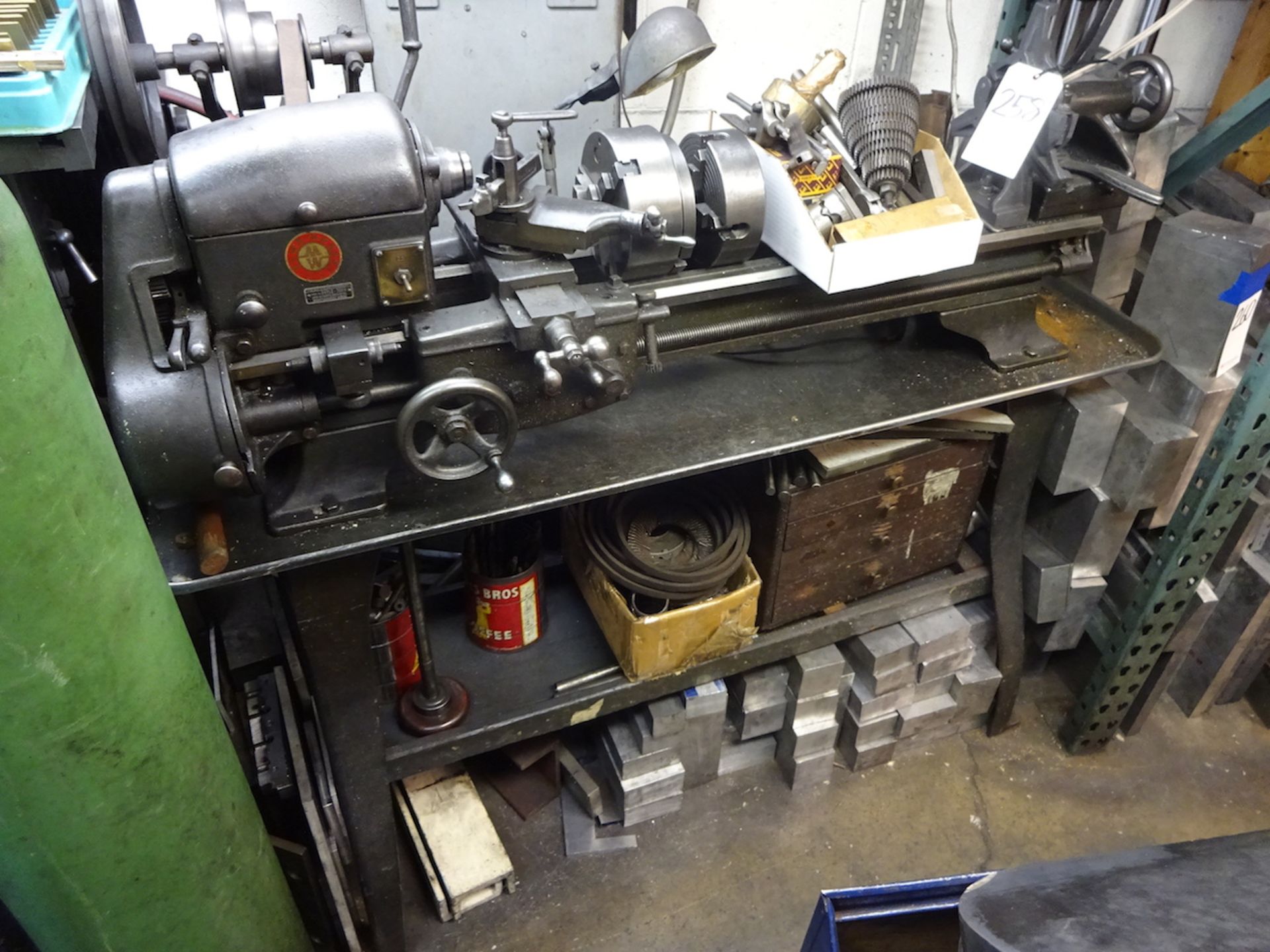 Montgomery Ward Model 04TLC-700A Metalworking Lathe