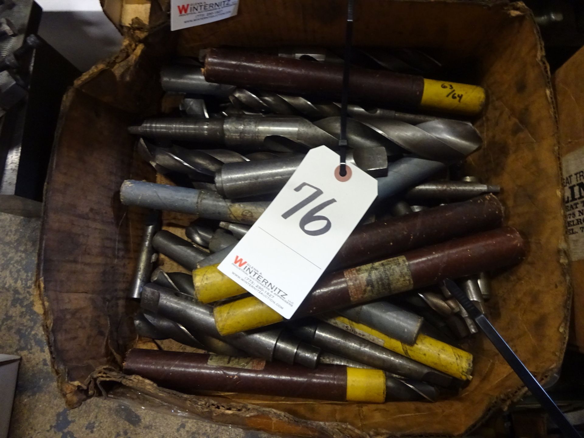 LOT: Assorted Large Drills