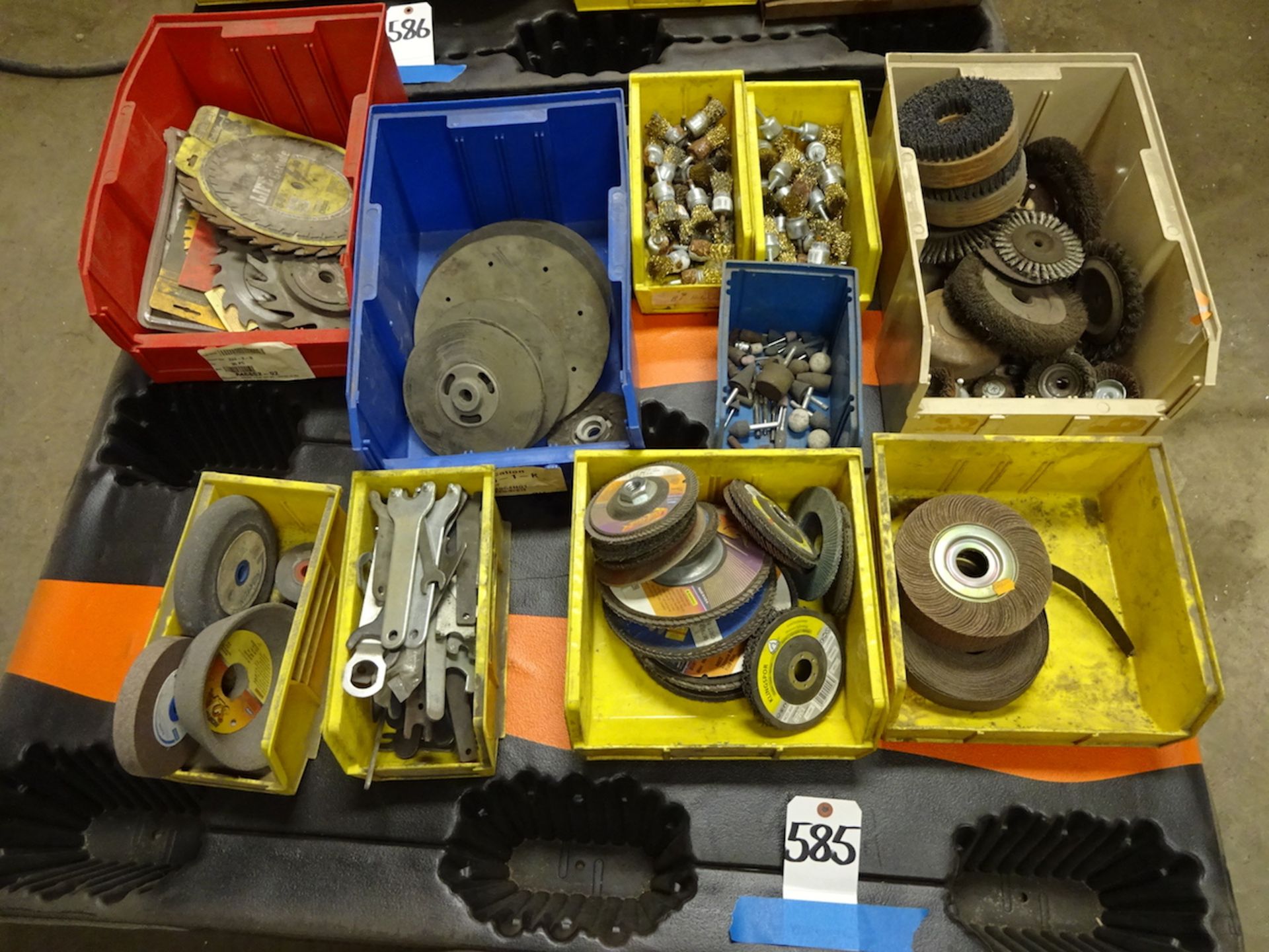 LOT: Assorted Abrasive Wheels