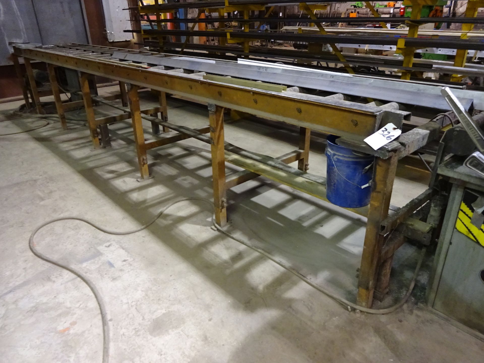 32 in. Wide x 21 ft. (approx.) Infeed Roller Conveyor Table