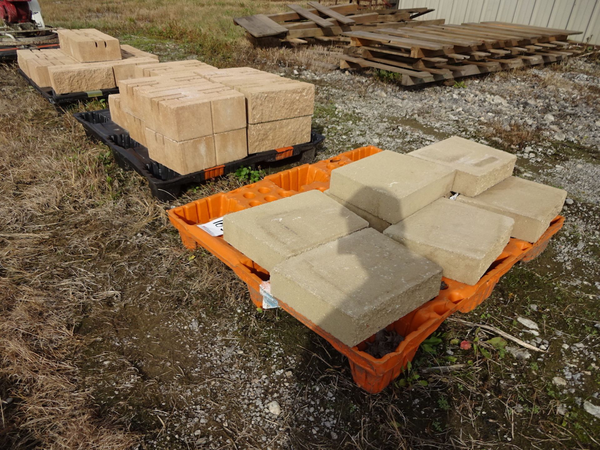 LOT: Assorted Concrete Block on (3) Pallets - Image 4 of 4