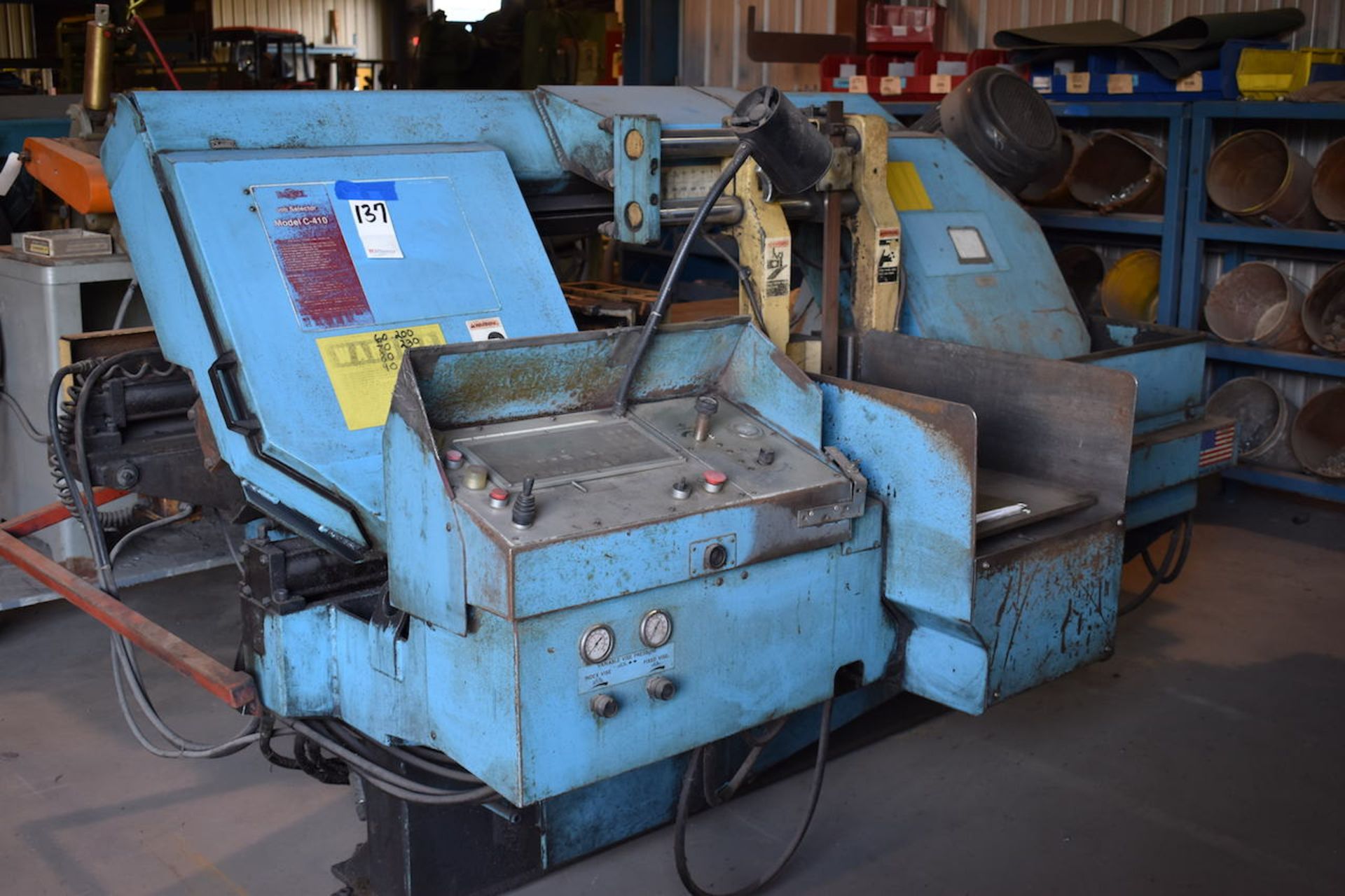 DoAll Model C410A Horizontal Band Saw, Hydraulic Feed (no monitor, needs repair)