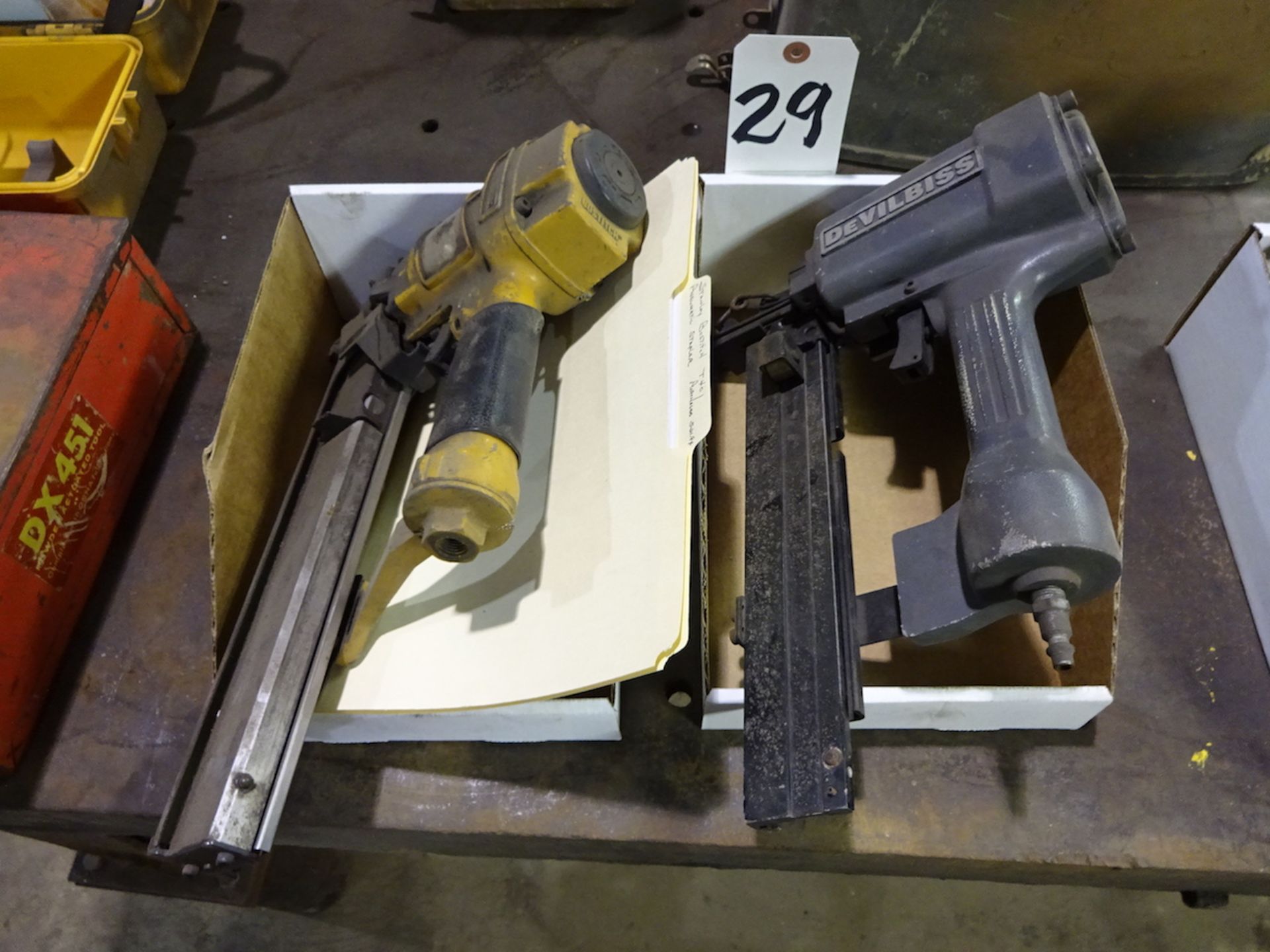 LOT: Devilbiss & Stanley Bostitch Pneumatic Staple Guns