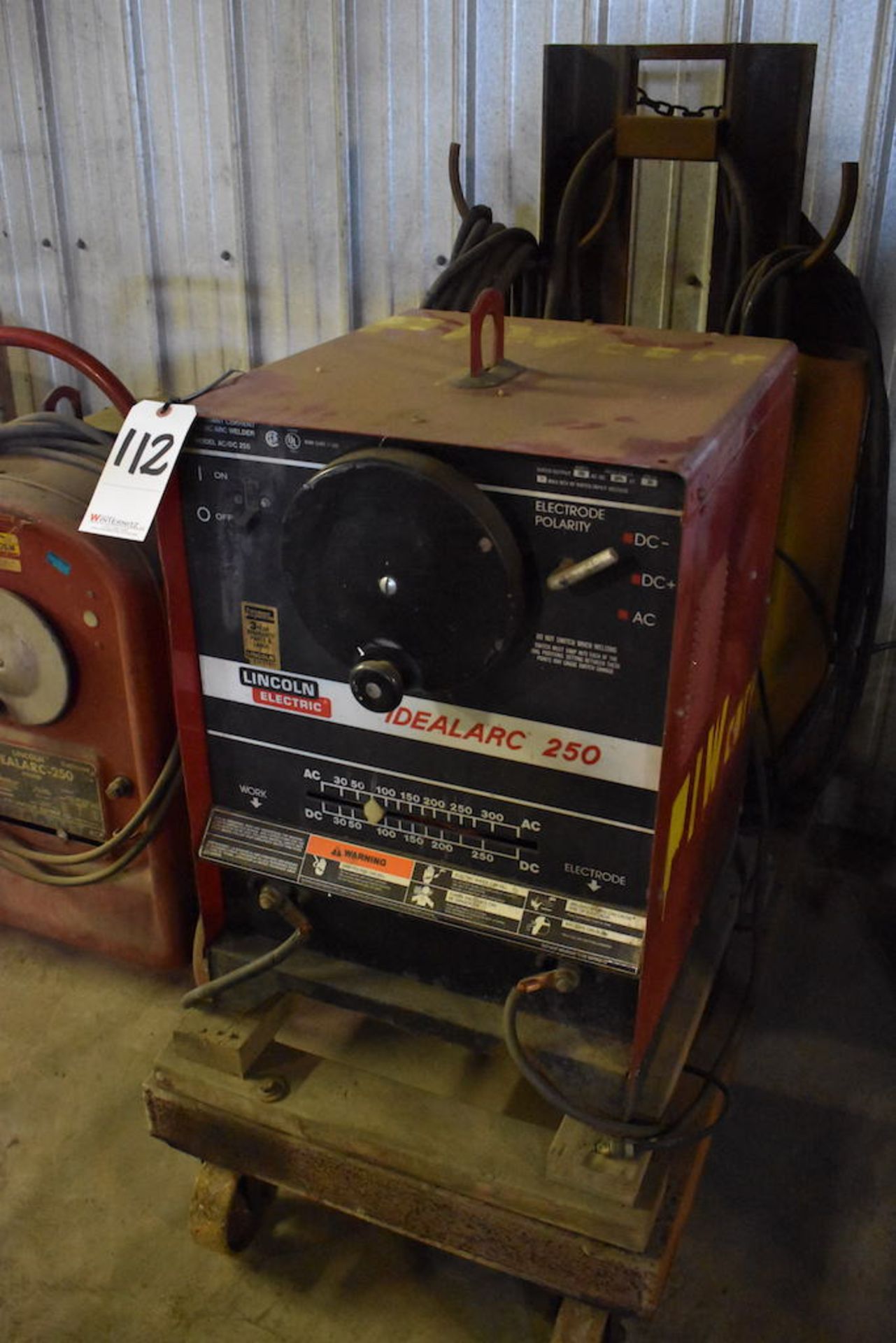 Lincoln Idealarc 250 Constant Current AC/DC Arc Welder, S/N AC-303041