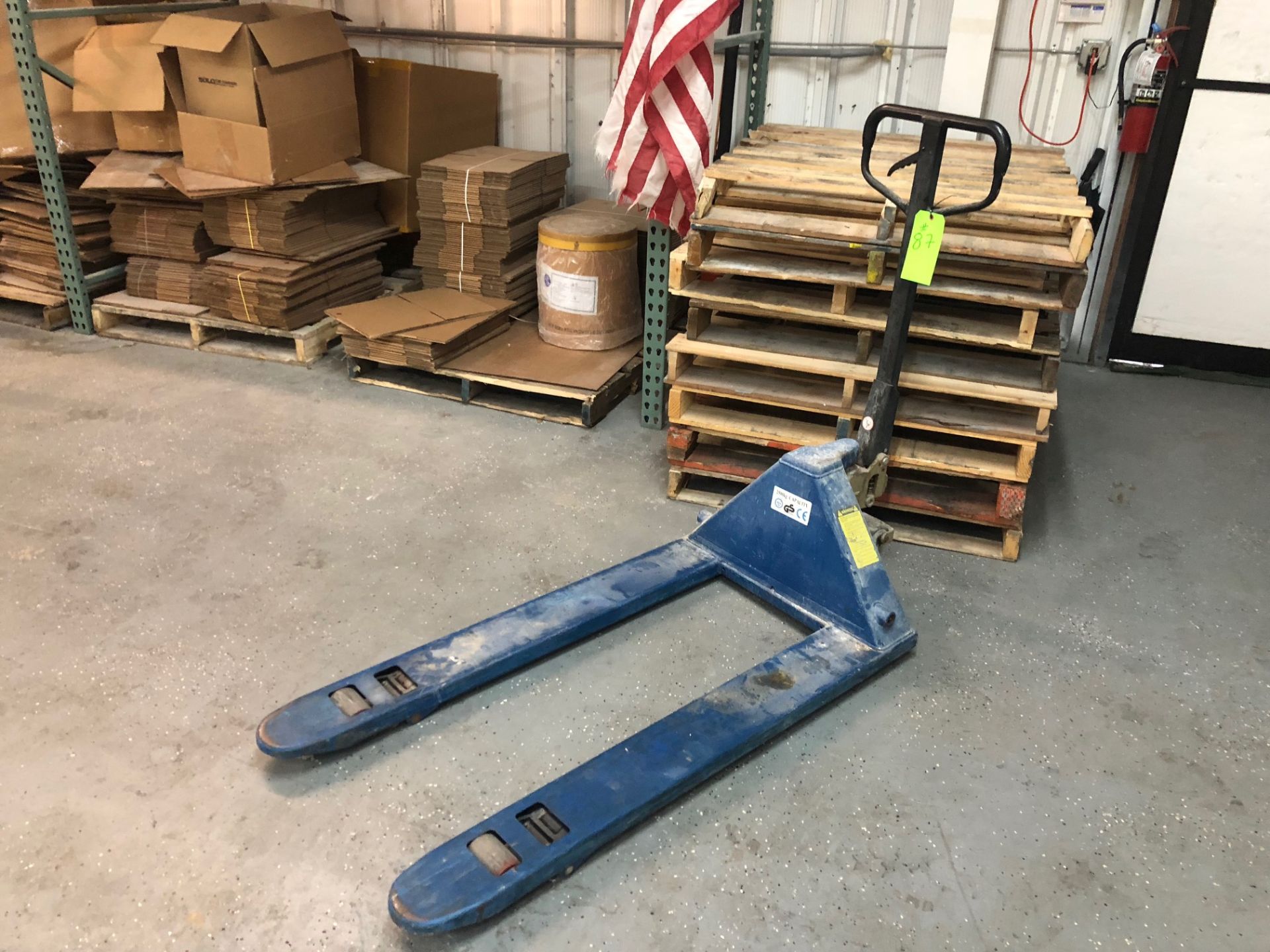 Pallet jack 2500 kg capacity