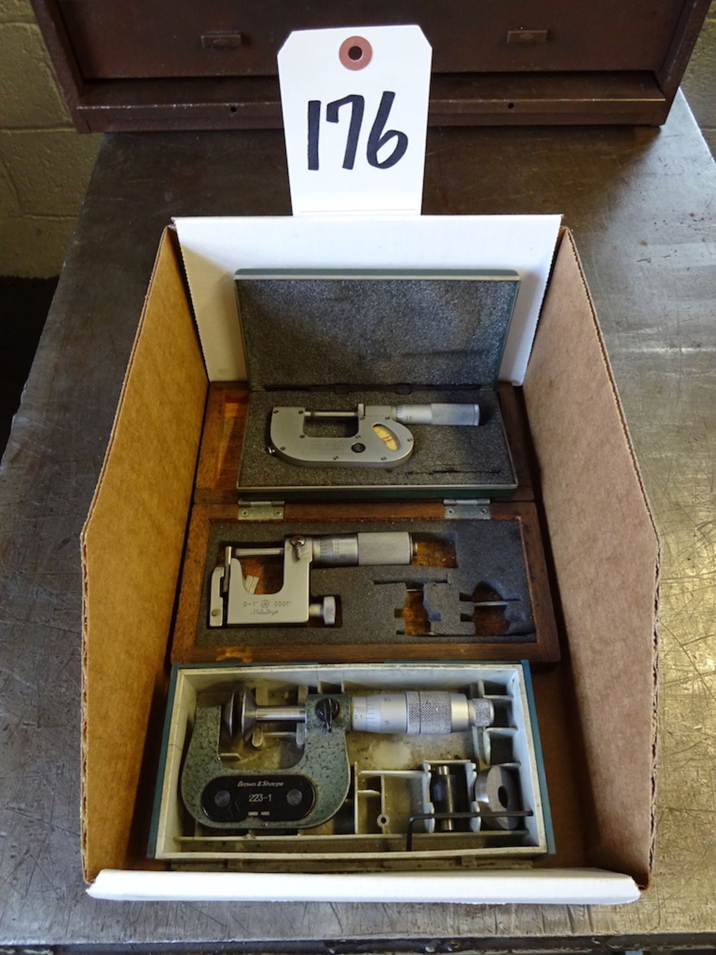 LOT: (3) Assorted Micrometers