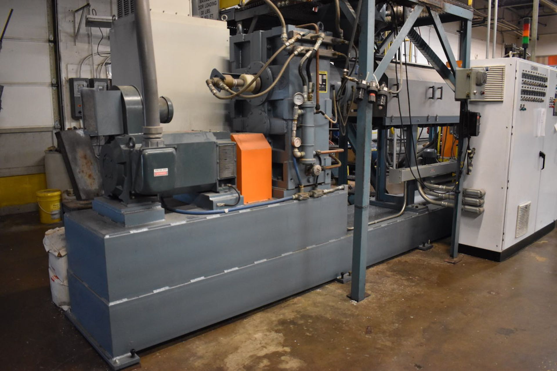 CROWN 48” MODEL EXT 4.5 4.5” PLASTIC PET EXTRUSION LINE: CROWN EXTRUDER S/N 1811 (2014), - Image 3 of 22