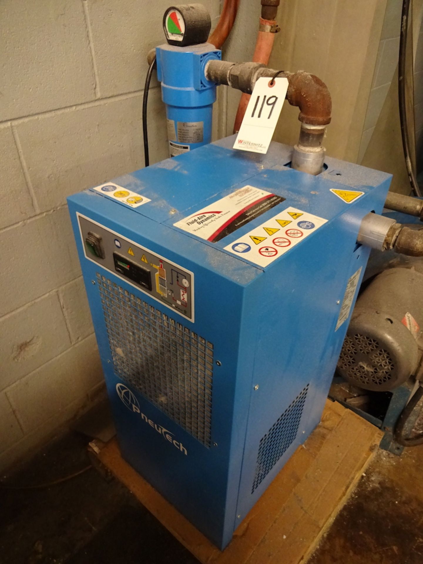 PNEUTECH MODEL RDF125-UP REFRIDGERATED AIR DRYER: S/N 17R009360 (2017)