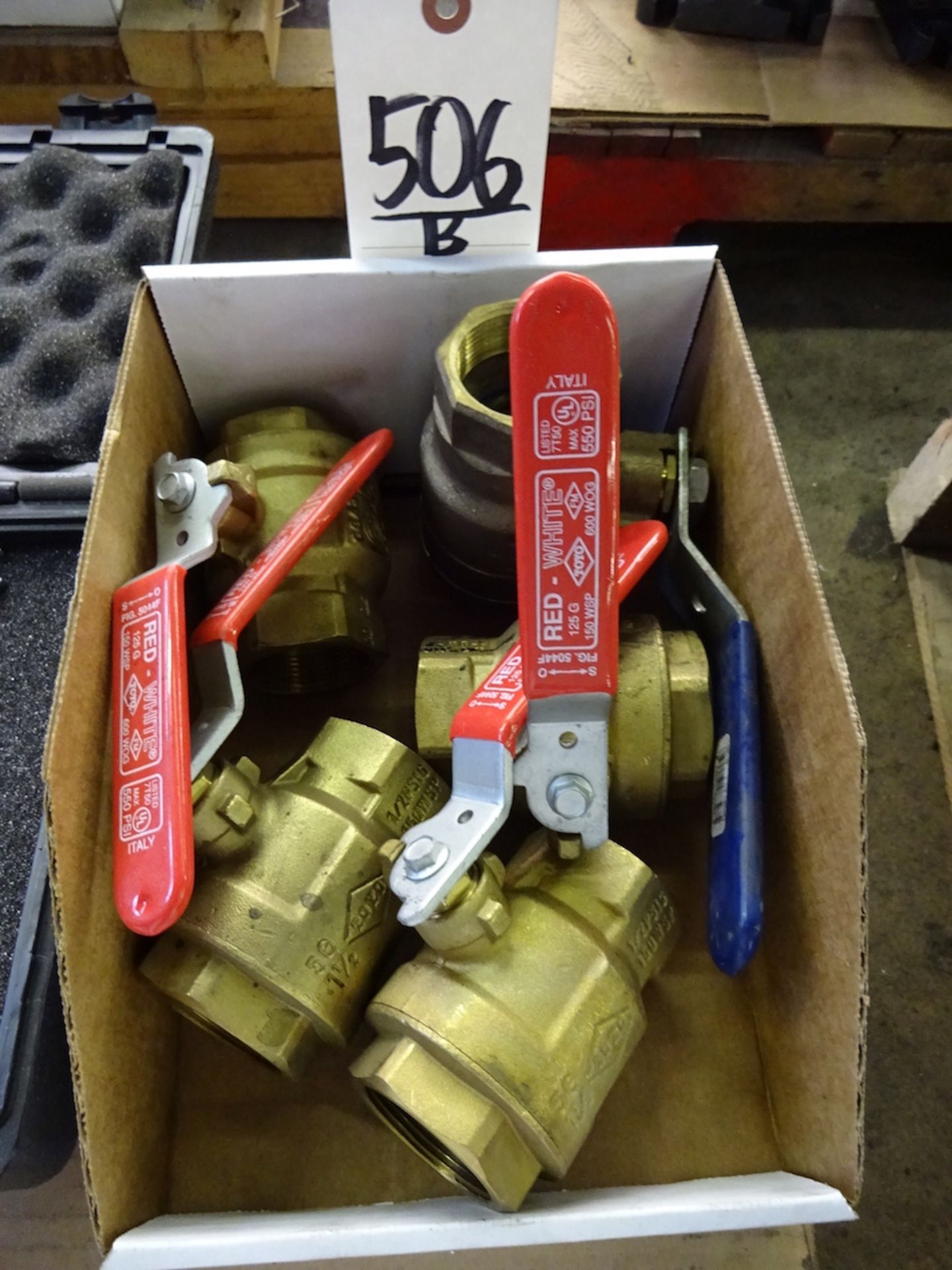 LOT: Assorted 500 PSI Valves