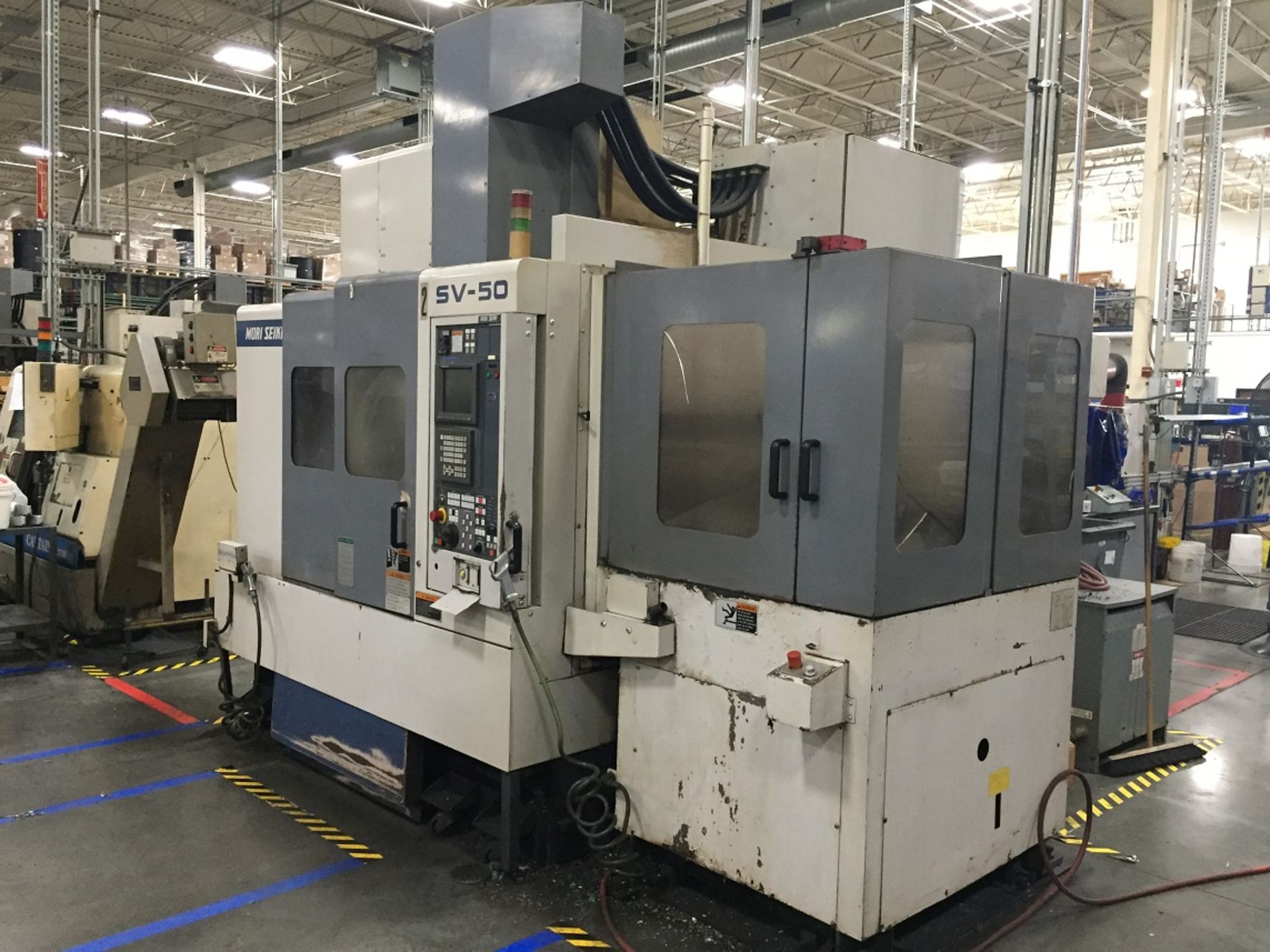 MORI SEIKI SV-50/40 VERTICAL MACHINING CENTER (1998) - Image 3 of 18