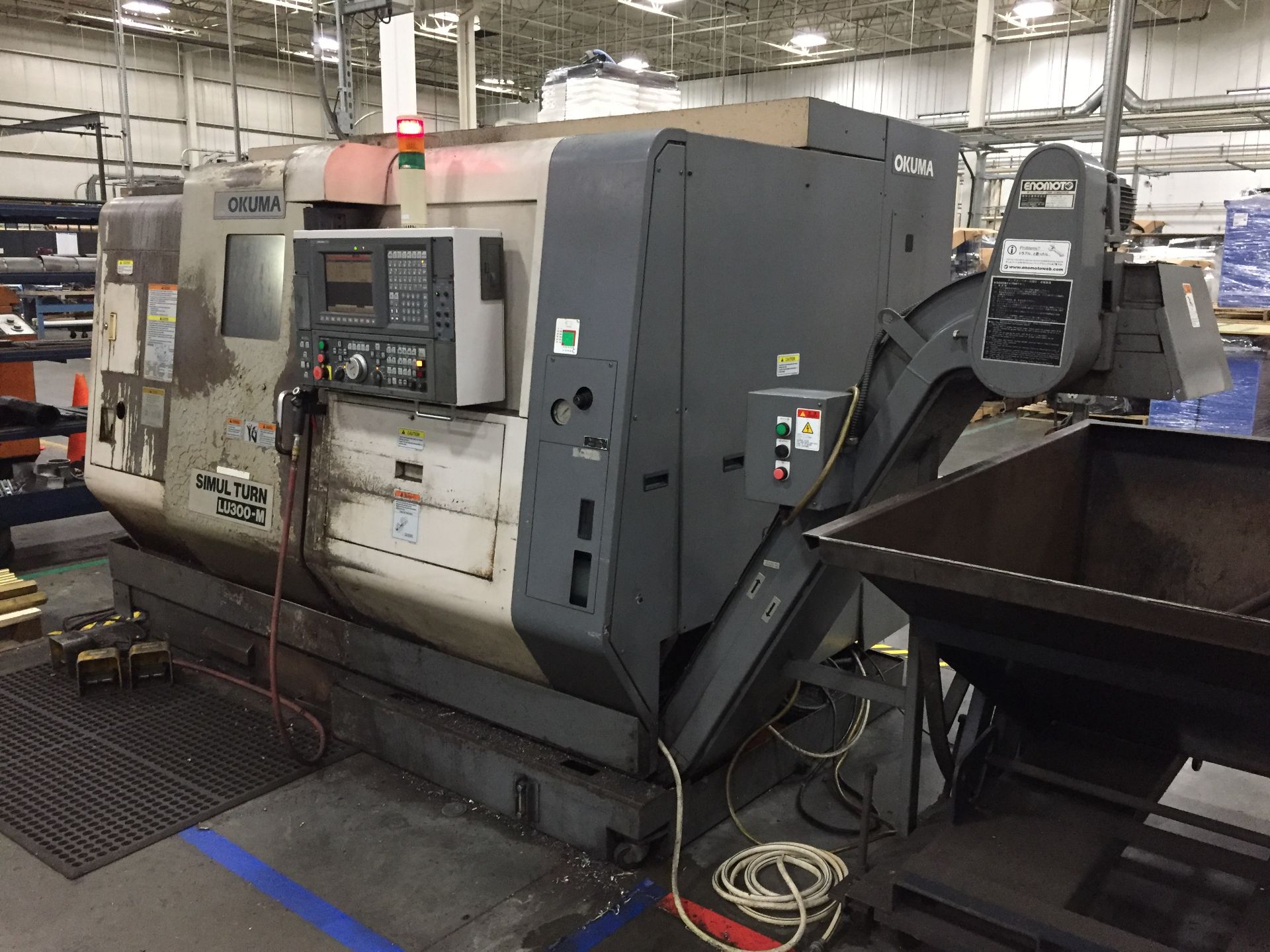 OKUMA LU300-M SIMULTURN 5 AXIS LIVE TOOL CNC LATHE (2004) - Image 3 of 11