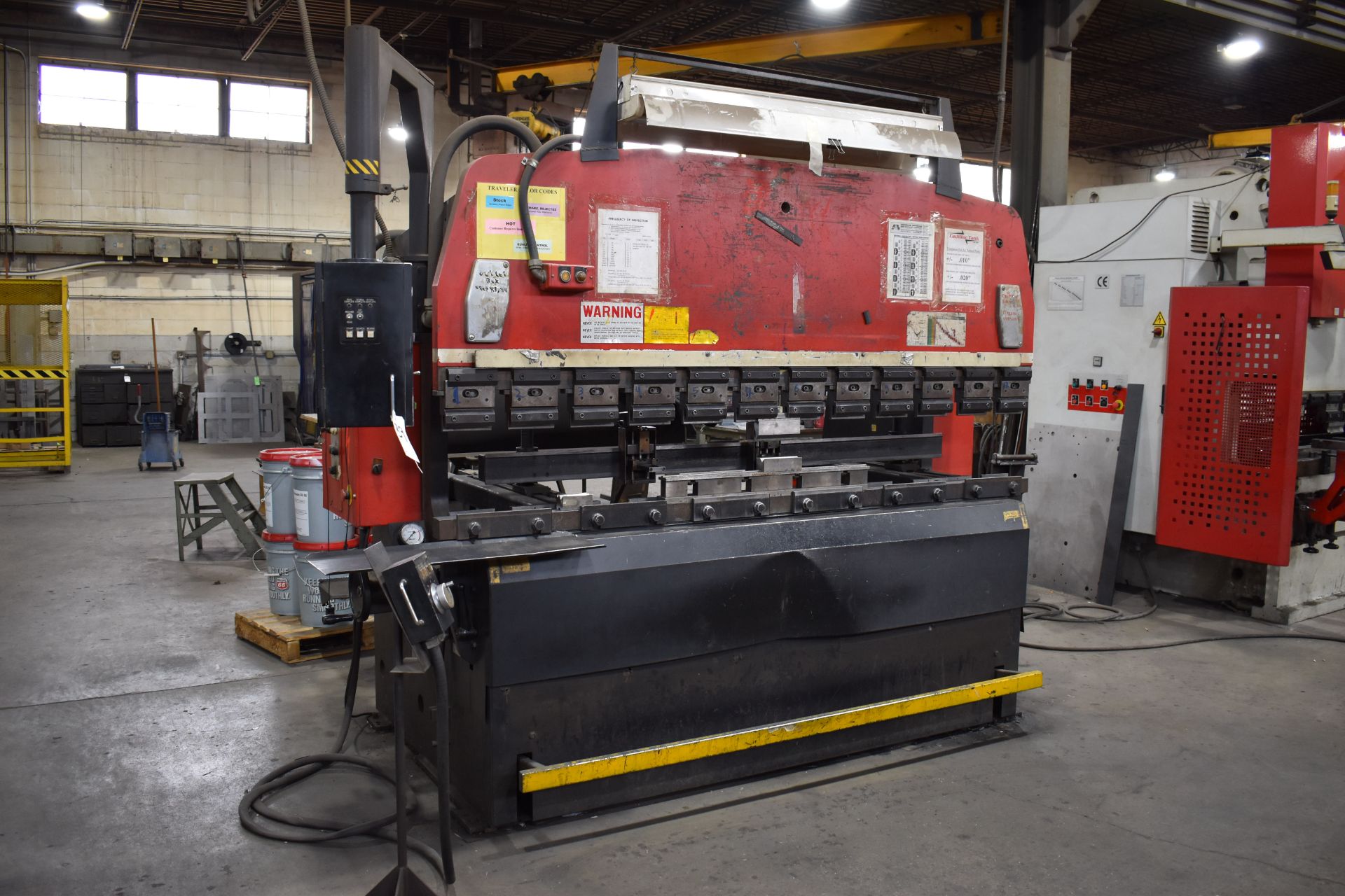 Amada 94 in. x 80 Ton Model RG-80 CNC Hydraulic Press Brake, S/N A10554 (1994), Amada NC9-EX II - Image 2 of 10