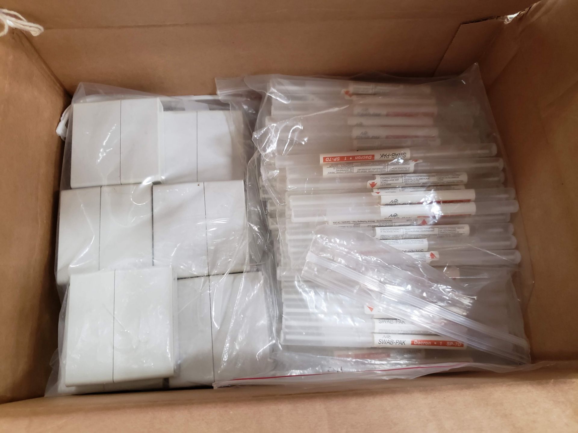 1 BOX OF PCR SWABS CRYO BIOPSY PUNCHES - Image 2 of 4