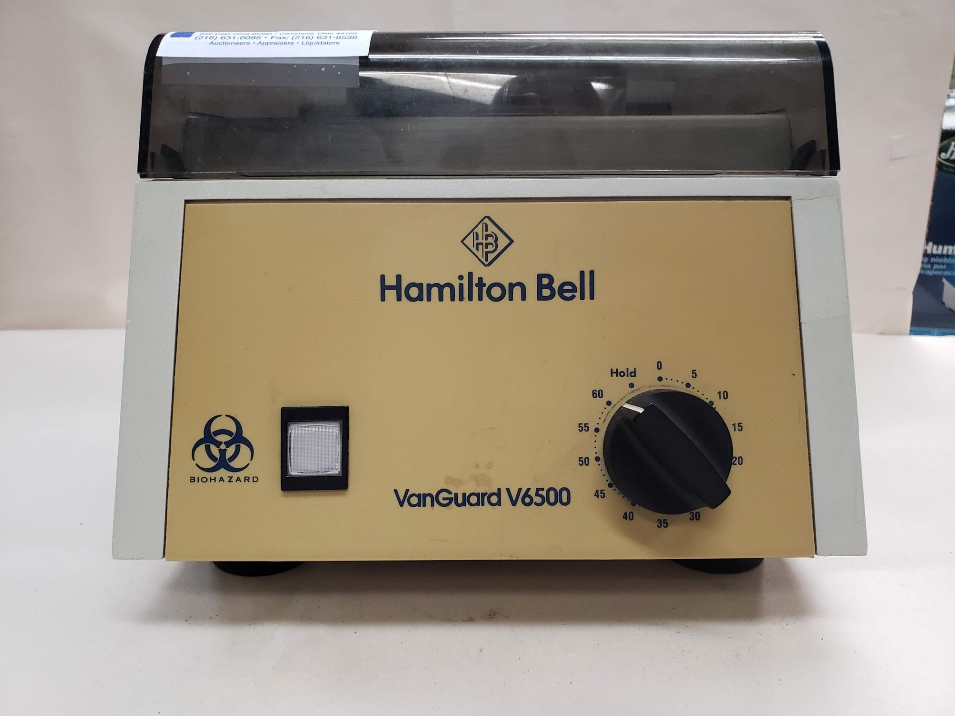 1 HAMILTON BELL VANGUARD V6500 CENTRIFUGE - Image 2 of 4