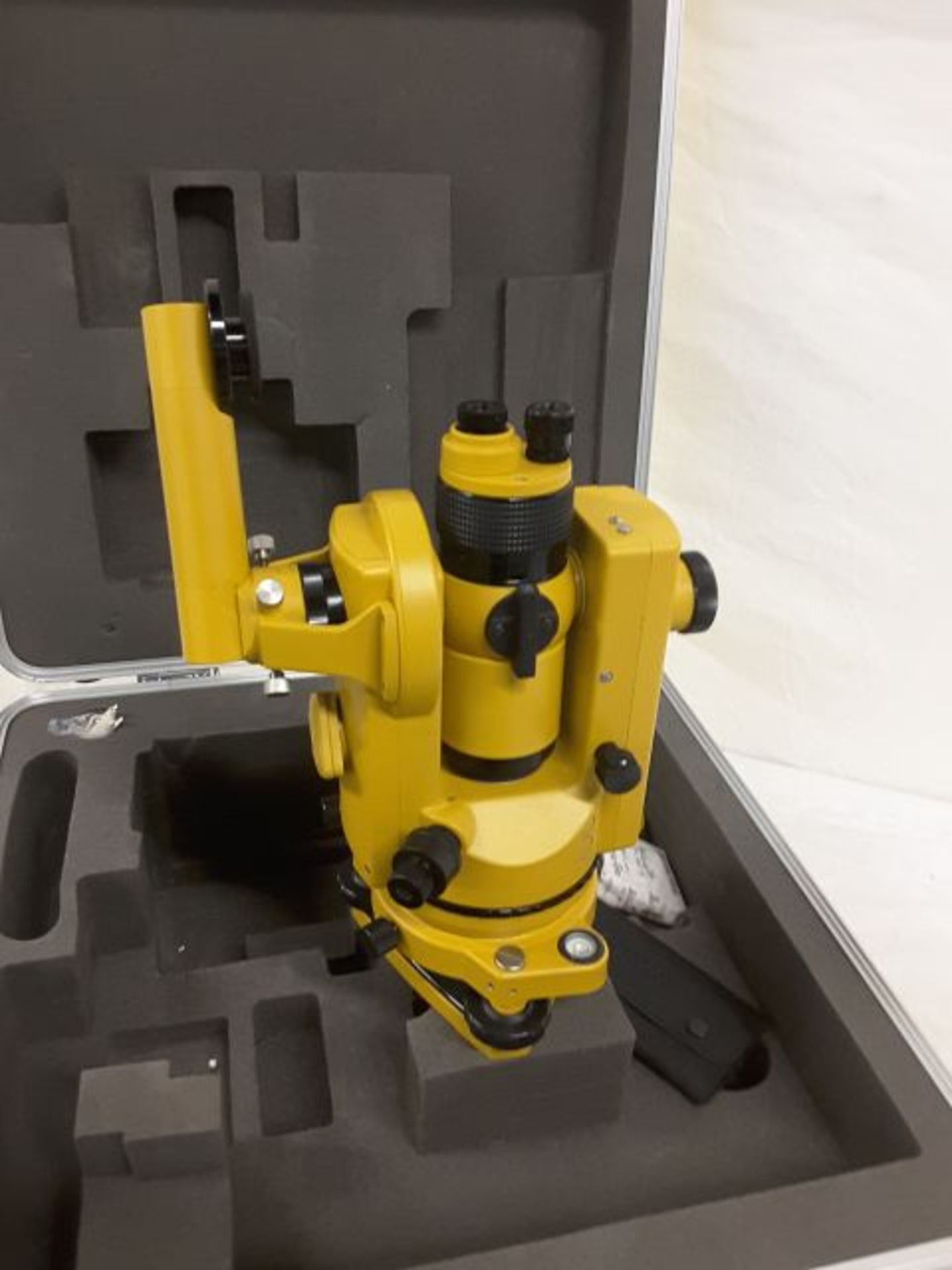 Topcon laser model LTL-20DP in hard case - Image 2 of 2