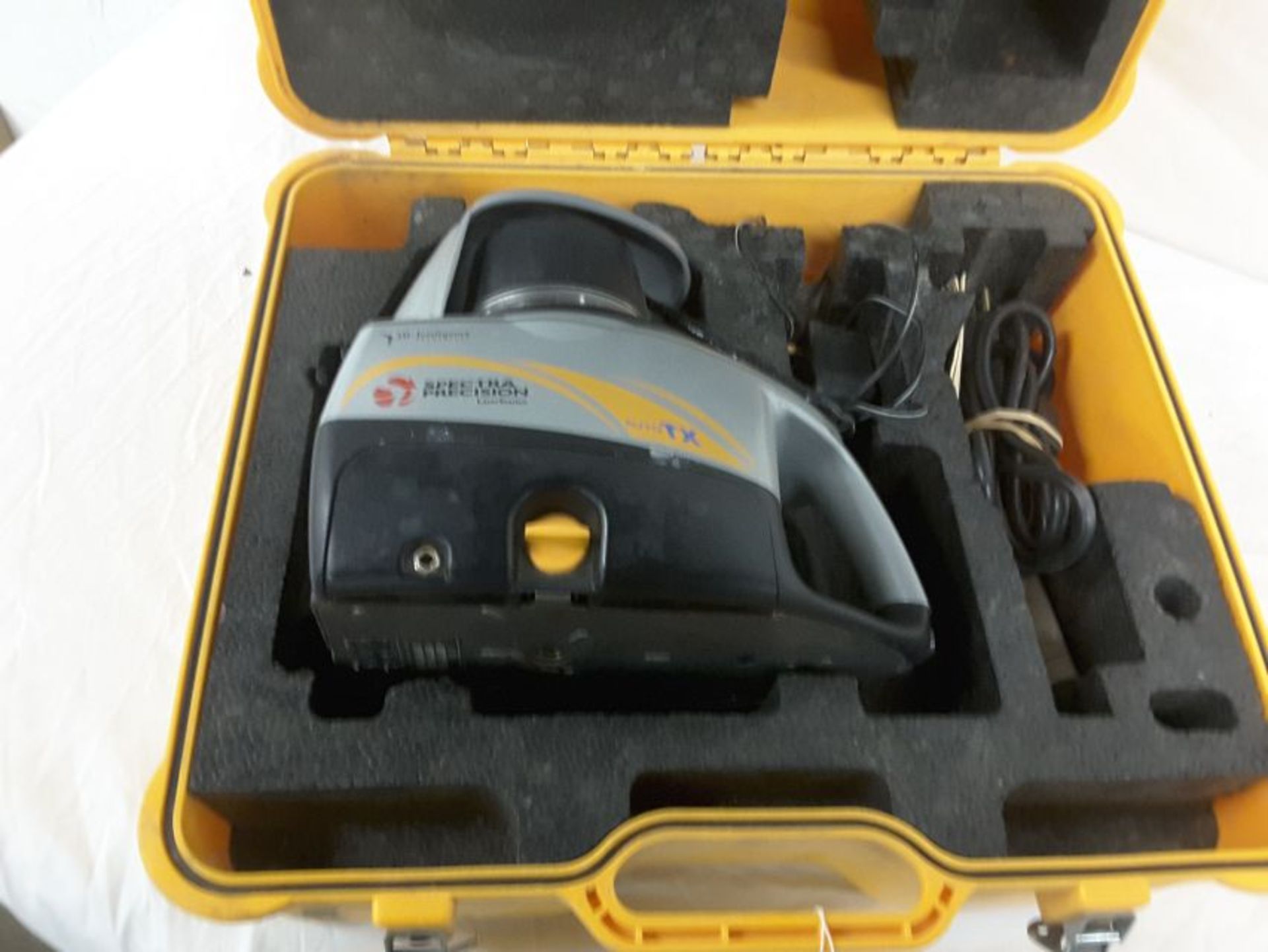 Spectra Precision laser staion model 1043-100 auto TX in hard case, NO CONTROLLER