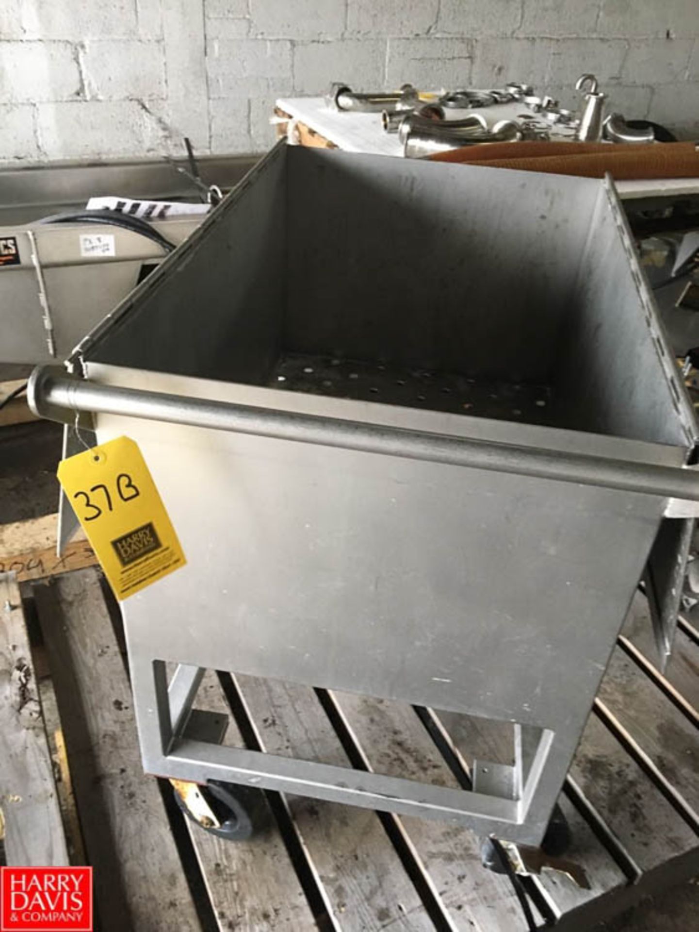 S/S Portable Wash Sink Rigging Fee $25 Location: Mt. Pleasant, Wi