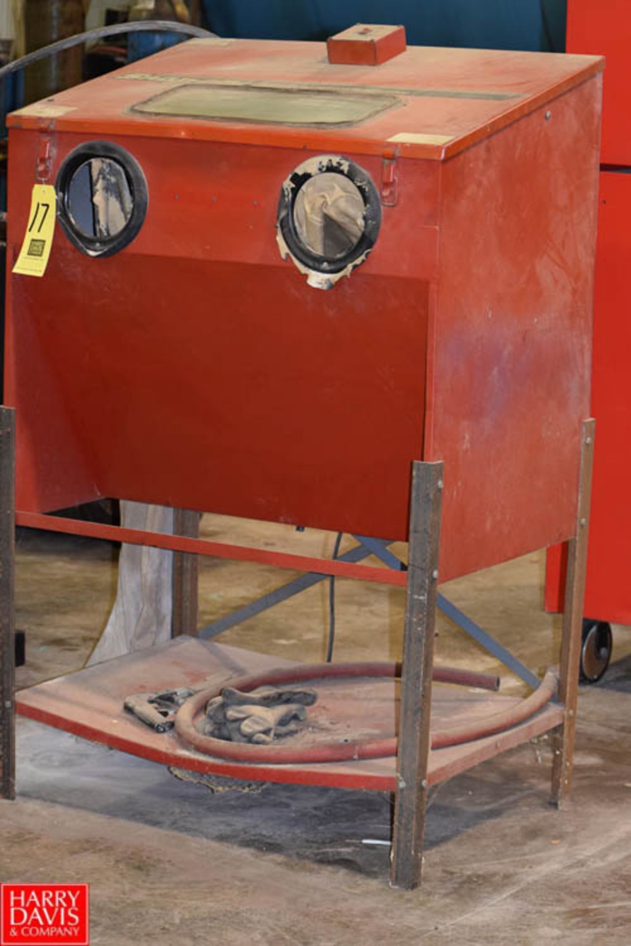 Snap-On Abrasive Blast System, Model YA434C -Rigging Fee: 25