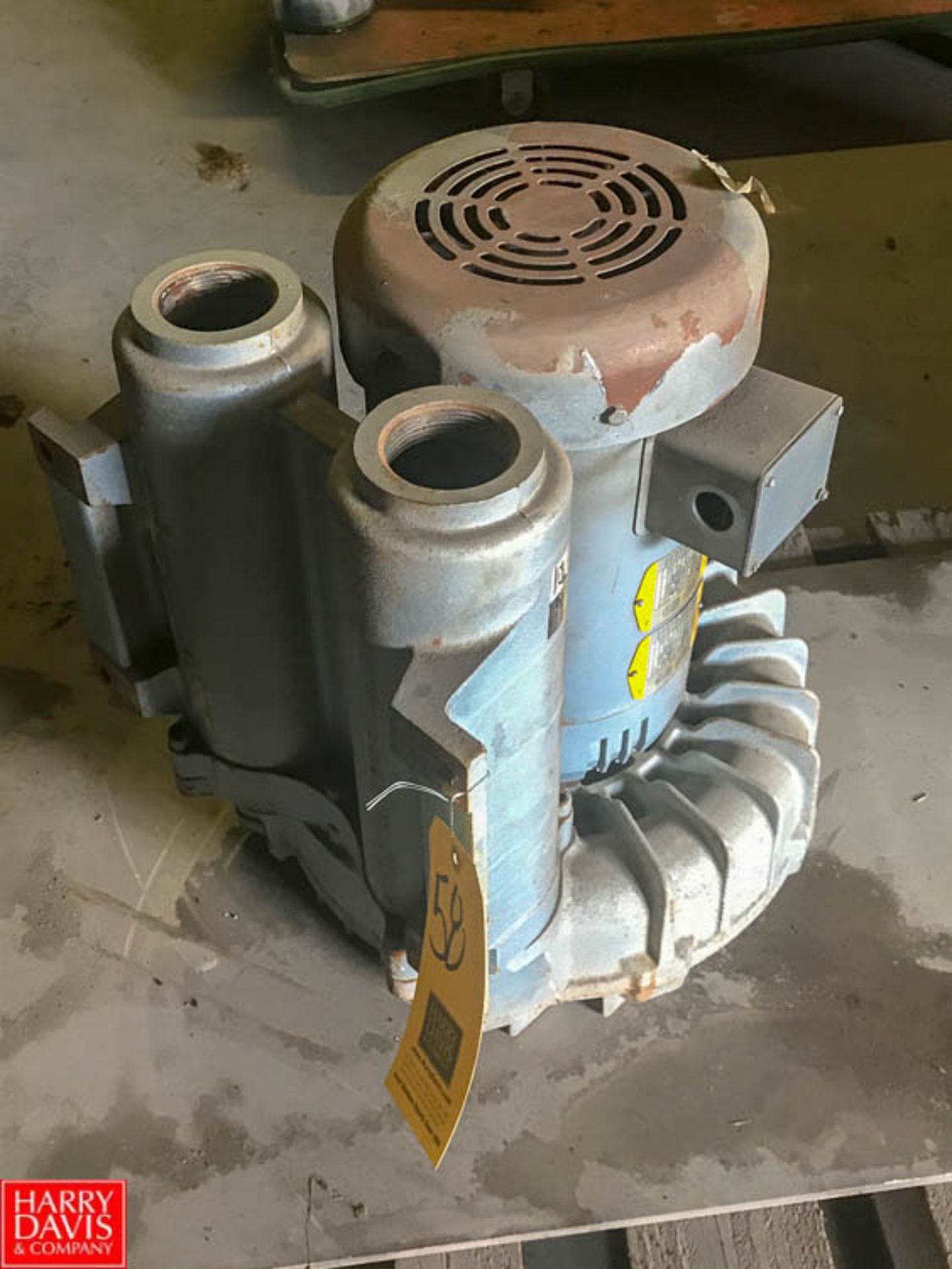 10 HP Vacuum Pump Rigging Fee: $ 25